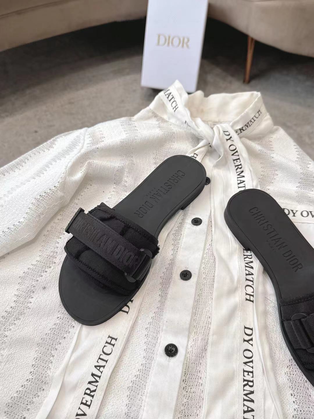Dior Slides