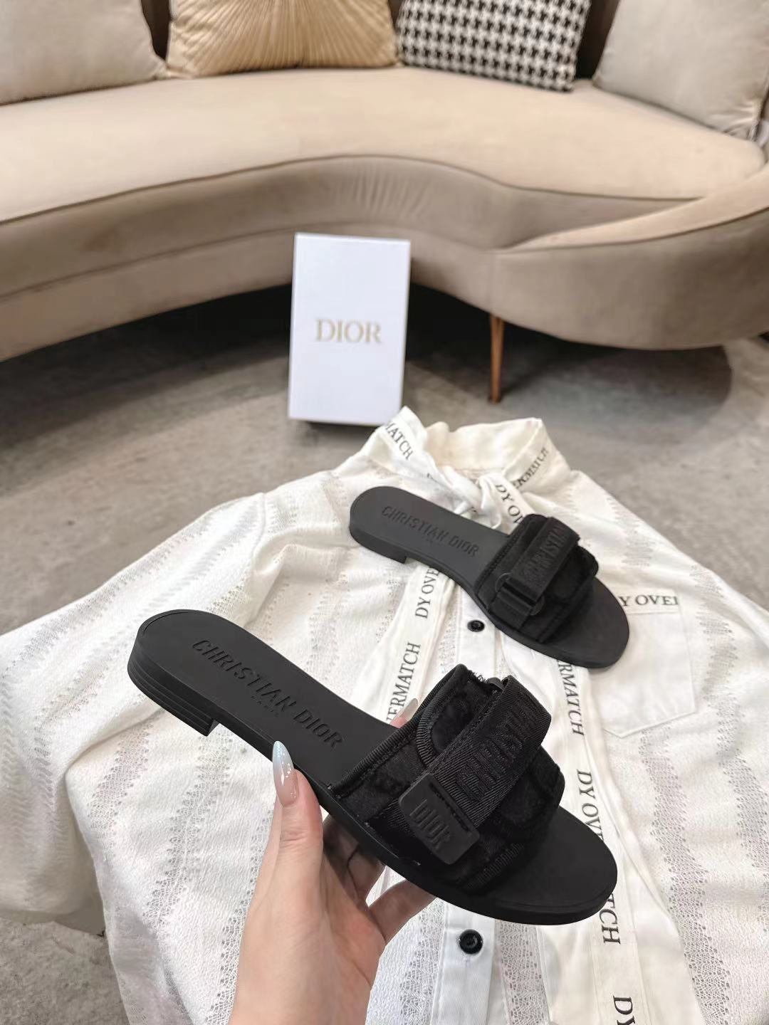 Dior Slides