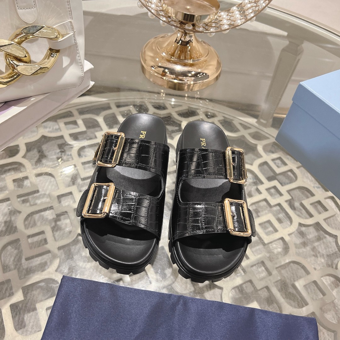 NO:278667,The latest model of PRADA in real price, wear-resistant and non-slip rubber sole, fabric, cowhide, inner lining, cowhide. 5 colors available. Women's size number, 35 to 40, men's size number, 38 to 45,,, prada, cowhide19860909实价PRADA最新款,耐磨防滑橡胶大底,面料,牛皮.内里,牛皮.5色可选.女款码数,35至40,.男款码数,38至45,,,prada,cowhide,Men's shoes