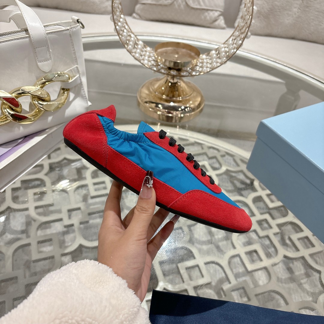 NO:257260,Prada PRADA, new early spring model, original version 1 to 1 development. Fabric mercerated beef reverse velvet, cowhide footbed, rubber outsole, women's size 35 to 40, men's size 38 to 45, casual shoes/sports shoes, prada, prada, sneakers, cowhide19860909普拉达PRADA,早春新款,原版1比1开发.面料丝光牛反绒,牛皮垫脚,橡胶大底,女款码数35至40,男款码数38至45,,休闲鞋/运动鞋,prada,prada,sneakers,cowhide,Women's Shoes