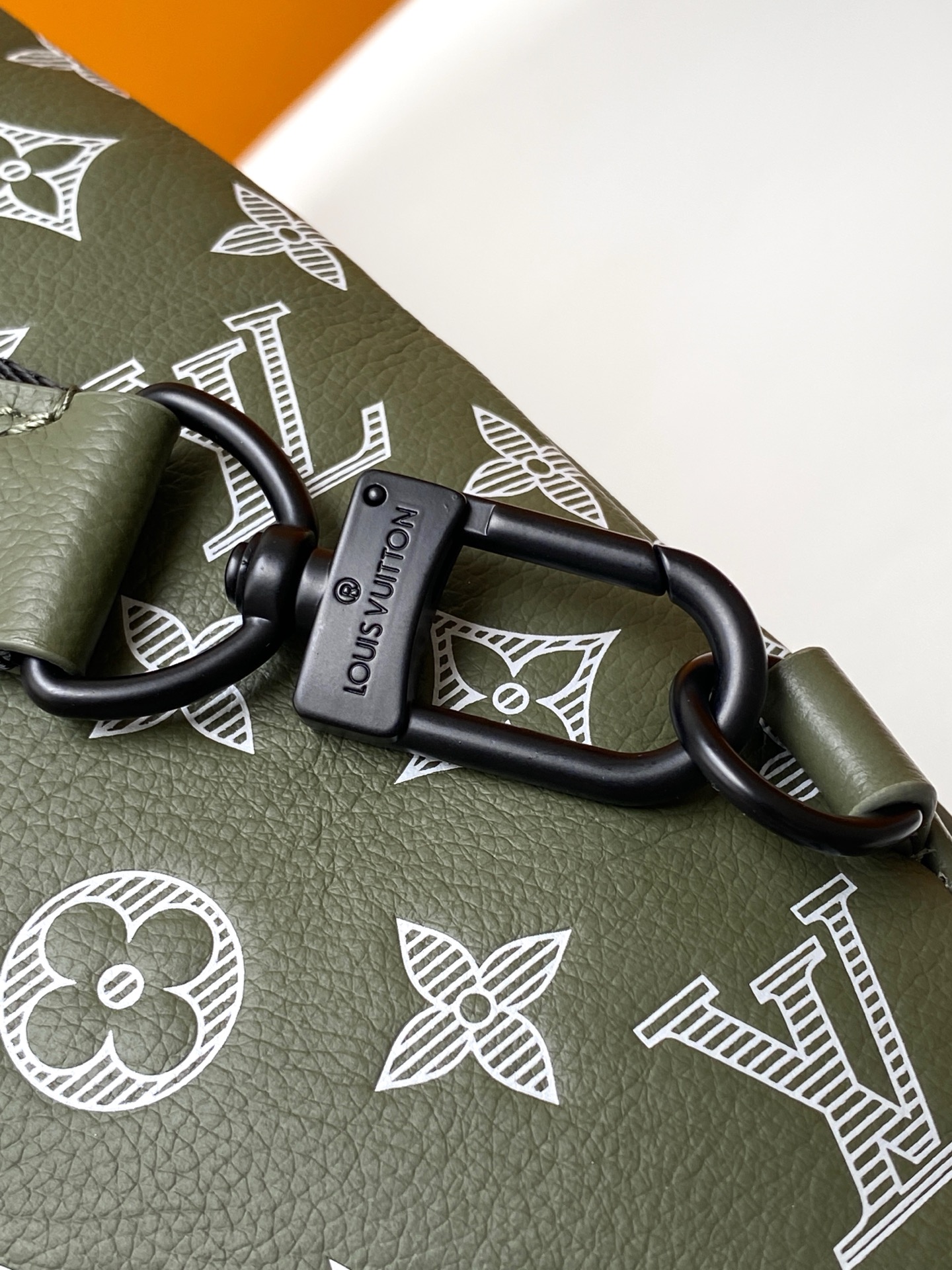 Louis Vuitton Duo Sling Bag in Olive Green Leather with Adjustable Strap 9 i1759116675817 4200 0 7