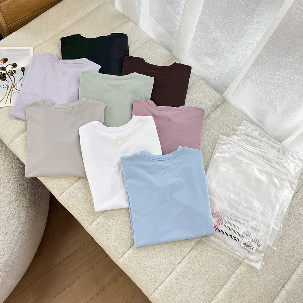 Lululemon t-shirt everyday pink yoga