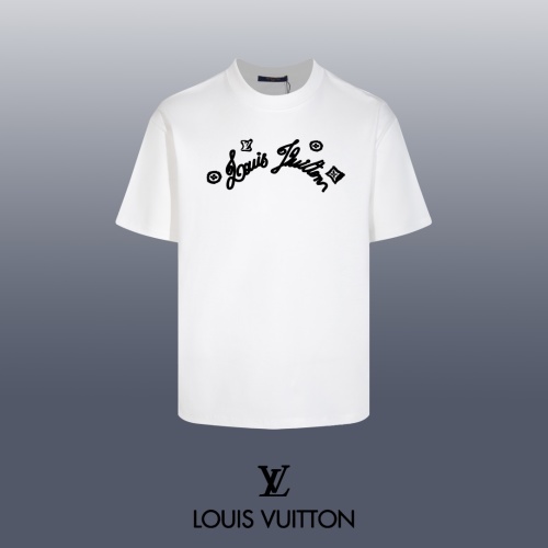 Louis Vuitton 24SS Classic Tee - Premium Quality, Durable & Comfortable 1 Louis Vuitton 24SS Classic Tee – Premium Quality, Durable & Comfortable