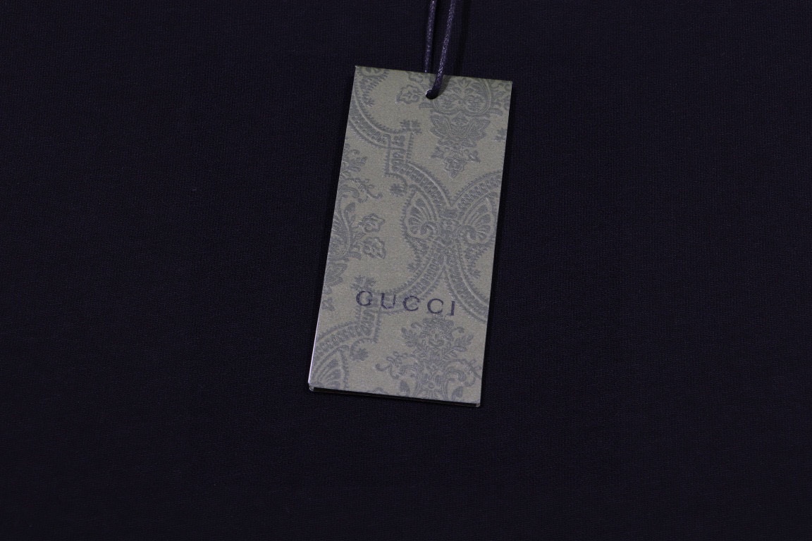 Gucci 24SS Classic Logo Tee - High Quality, Comfortable & Stylish Unisex Shirt 4 i1749687942 6288 3