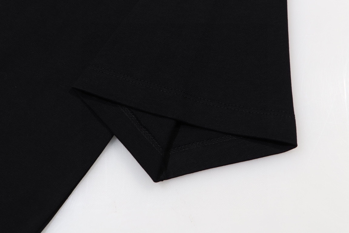 Gucci 24SS Classic Logo Tee - High Quality, Comfortable & Stylish Unisex Shirt 7 i1749687942 6844 1