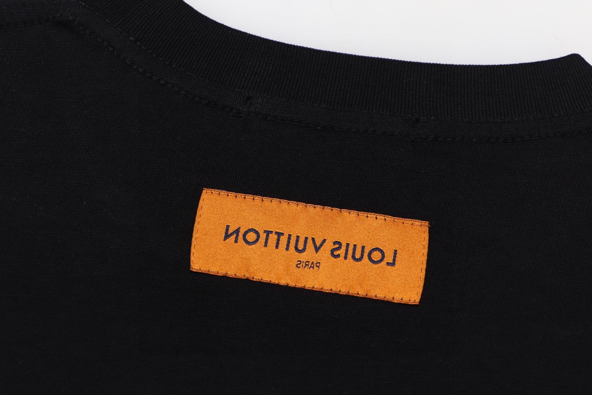 Louis Vuitton 24SS Classic Tee: Premium Quality, Comfortable Fit, Stylish Design 5 i1752709953 6765 6