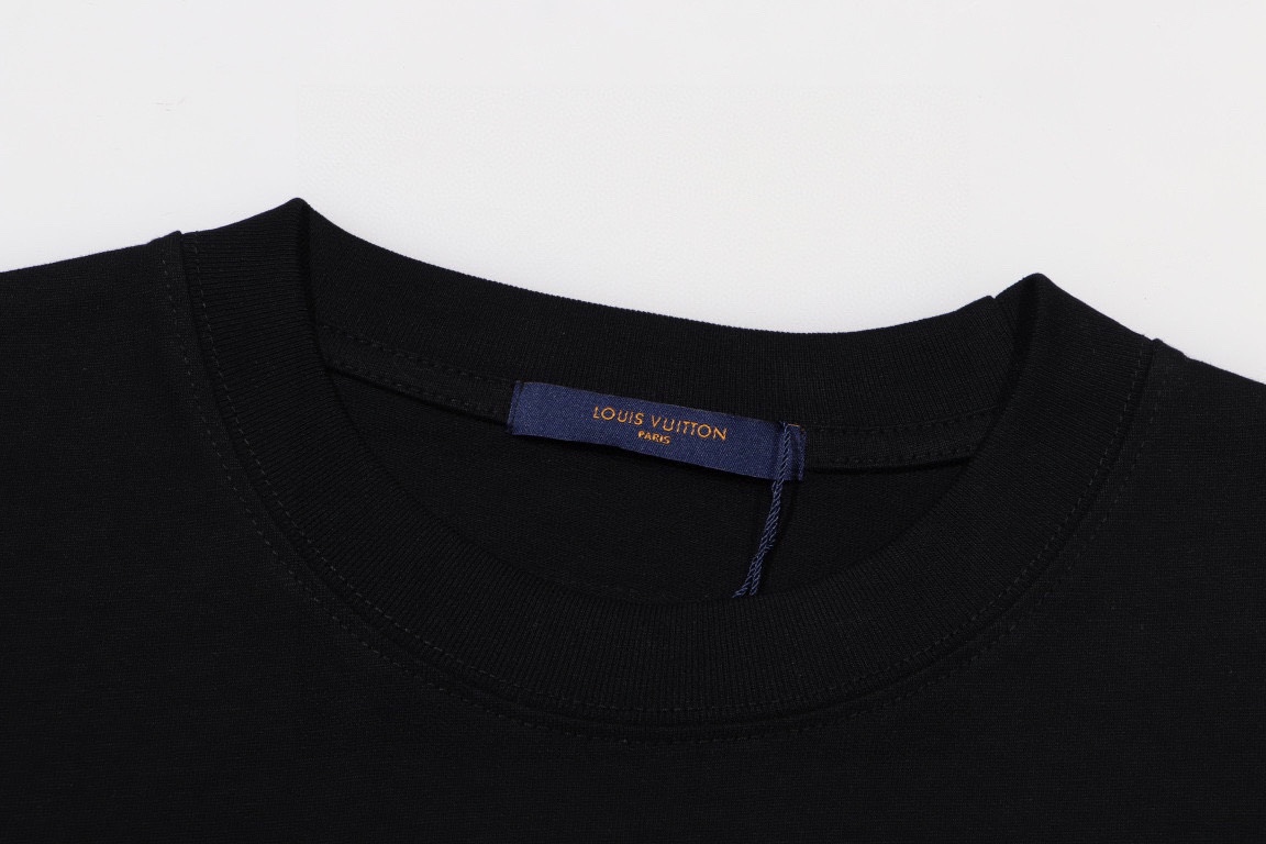 Louis Vuitton 24SS Classic Tee: Premium Quality, Comfortable Fit, Stylish Design 3 i1752709953 9076 0