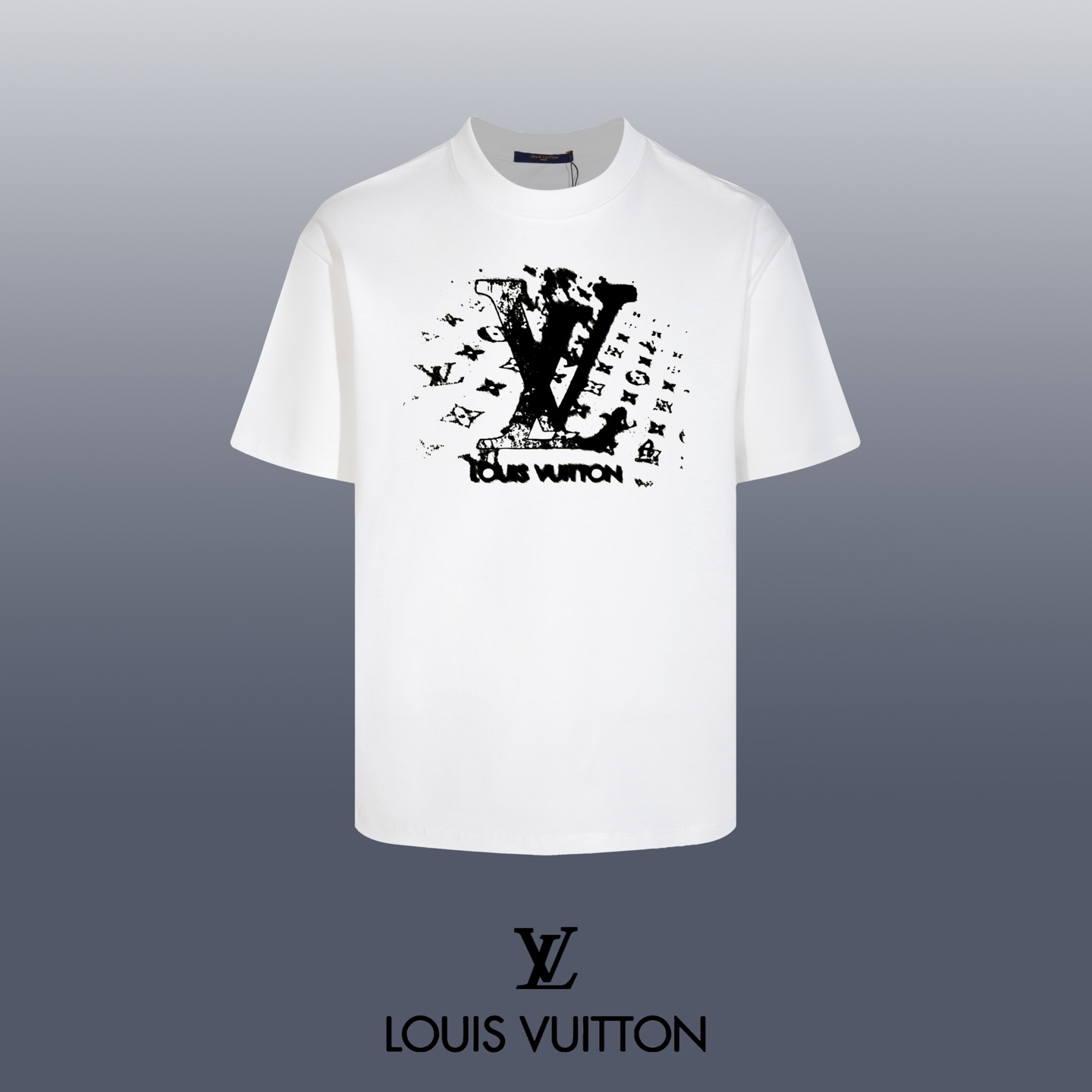 P70 「顶级代工品质」 《LOUIS VUITTON 路易威登》24SS 经典T恤短袖 不需要所谓烂大街的华丽文案 主打品质 - 面料经过2次高温缩水固色 不变形不缩水不起球 -正确os版型 不省面料 只做穿上有效果的高质量产品 最大可…