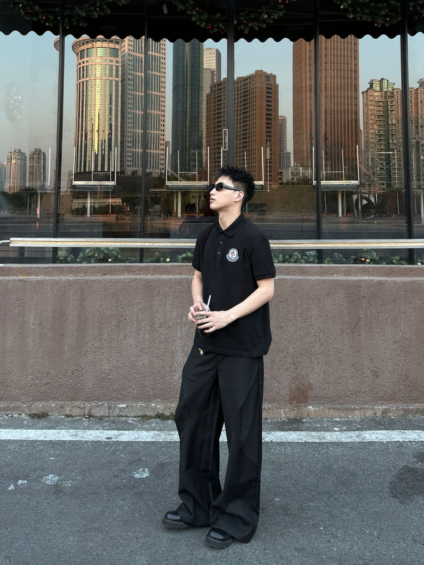 模特上身效果图。