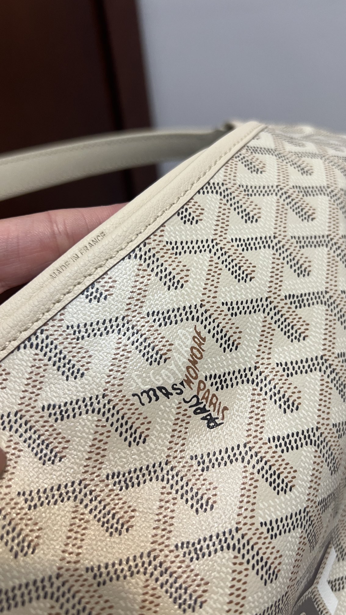 Goyard Bohème hobo流浪包 啦 整个包型都非常适用于日常通勤的一款包 包自重轻盈柔软