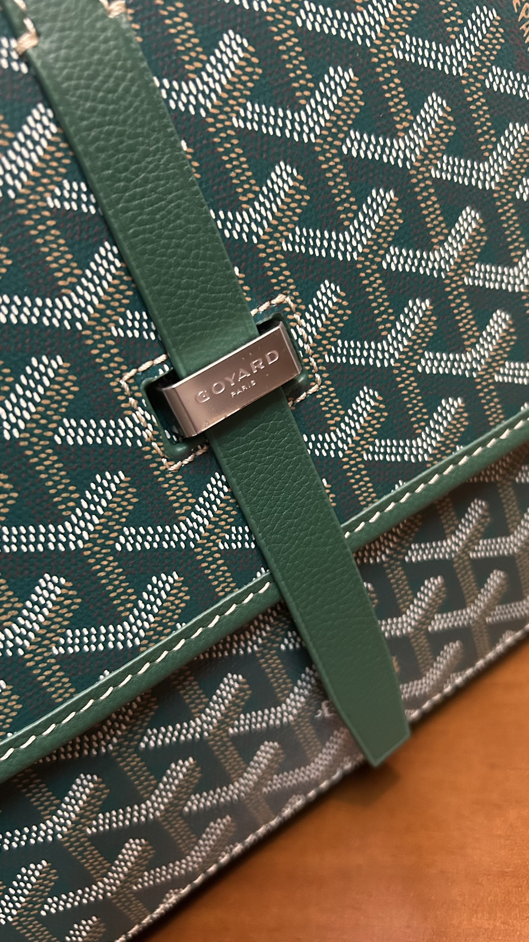 Goyard 首批第三代荔枝纹大号邮差包终于