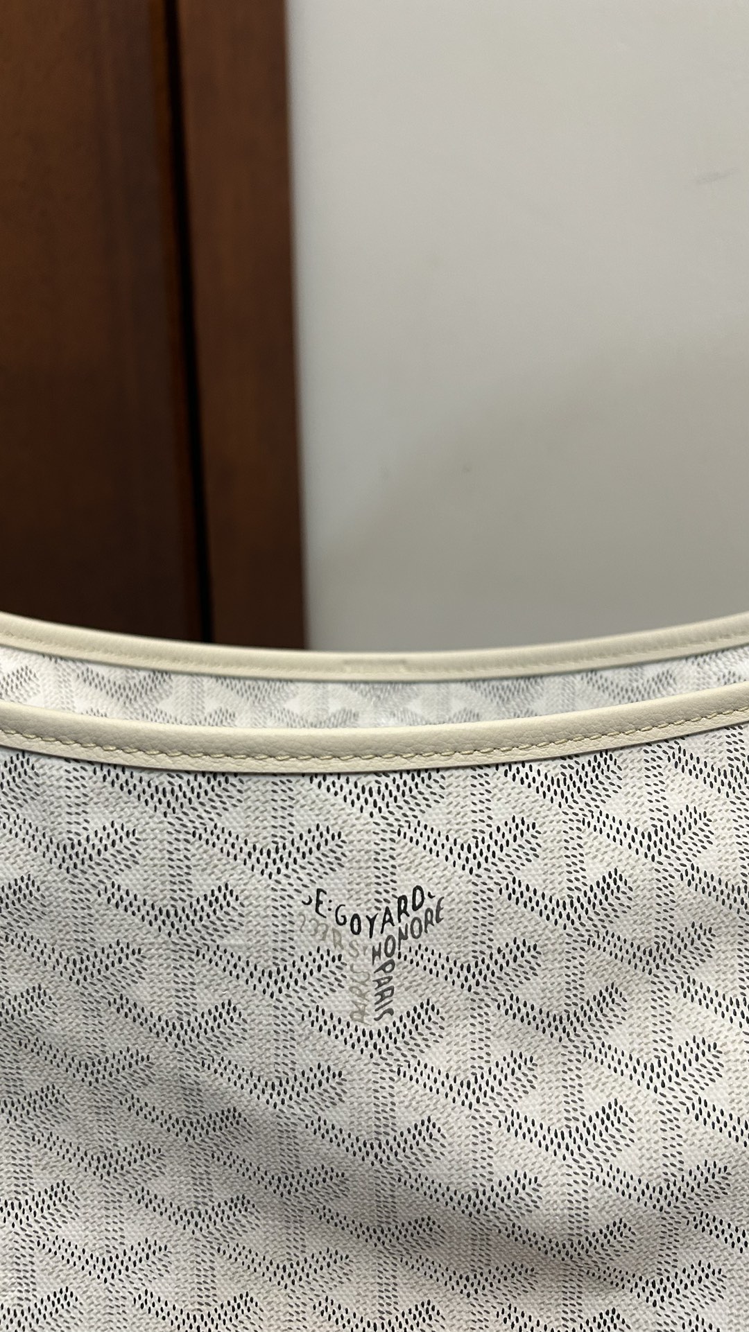 Goyard 免税版~代购级高版本~ Bohème hobo流浪包 啦 整个包型都非常适用于日常通勤的一款包