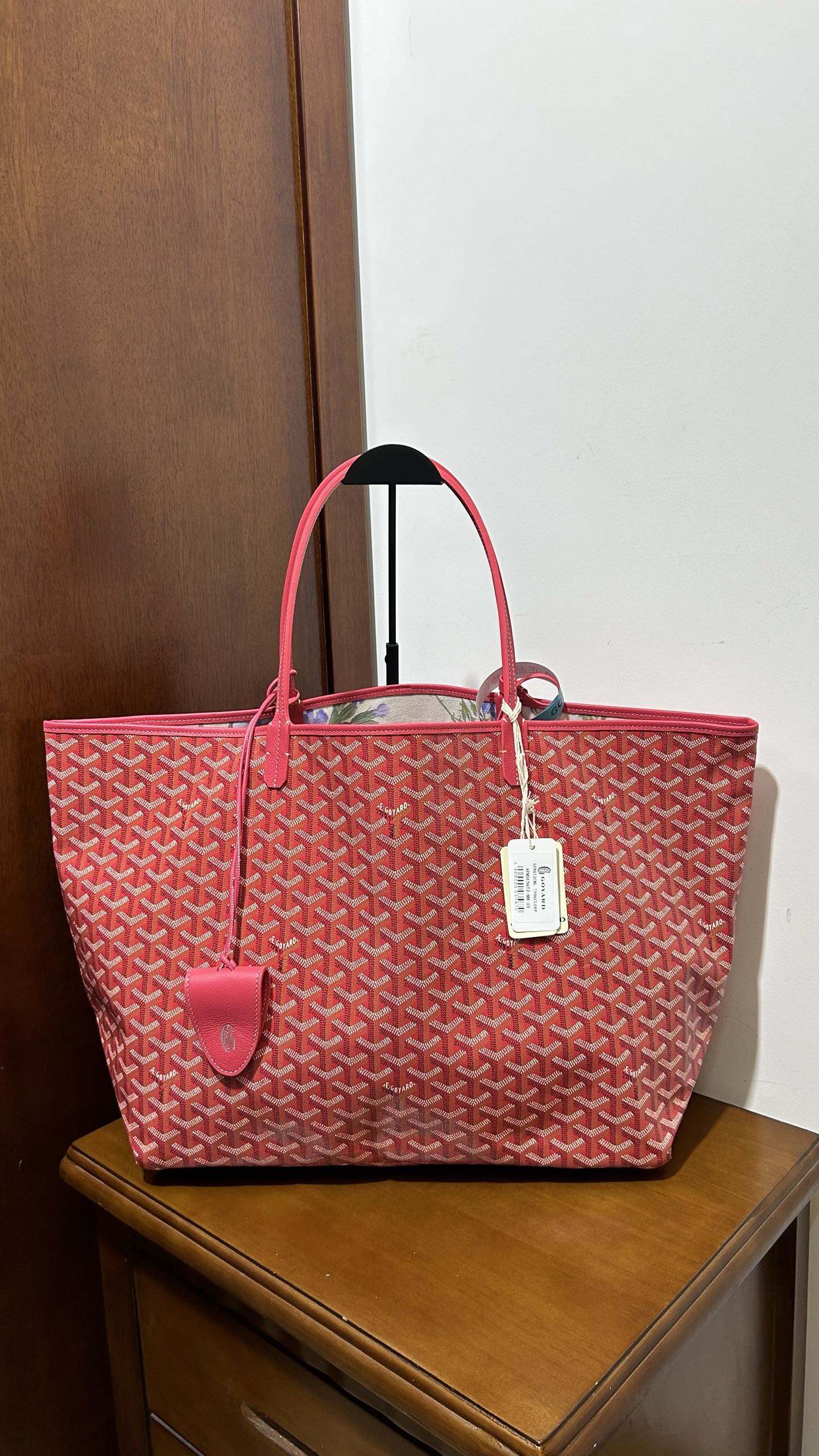 Goyard 图为大号 /钢扣、配全套包装