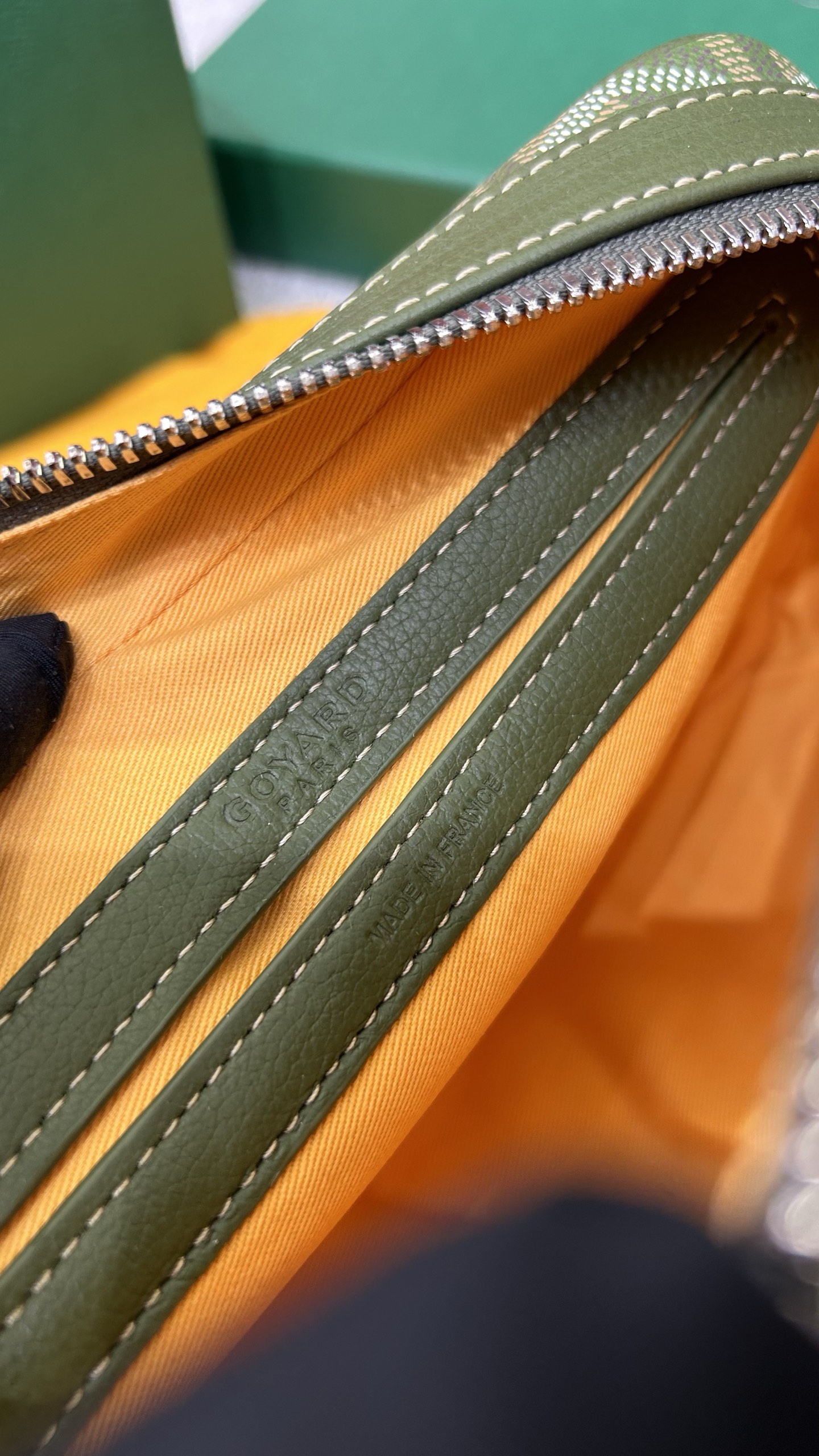 Goyard CaVert Camera Bag - Limited Edition Khaki Green Goyardine Canvas 10 i1746758052800 1544 0 8