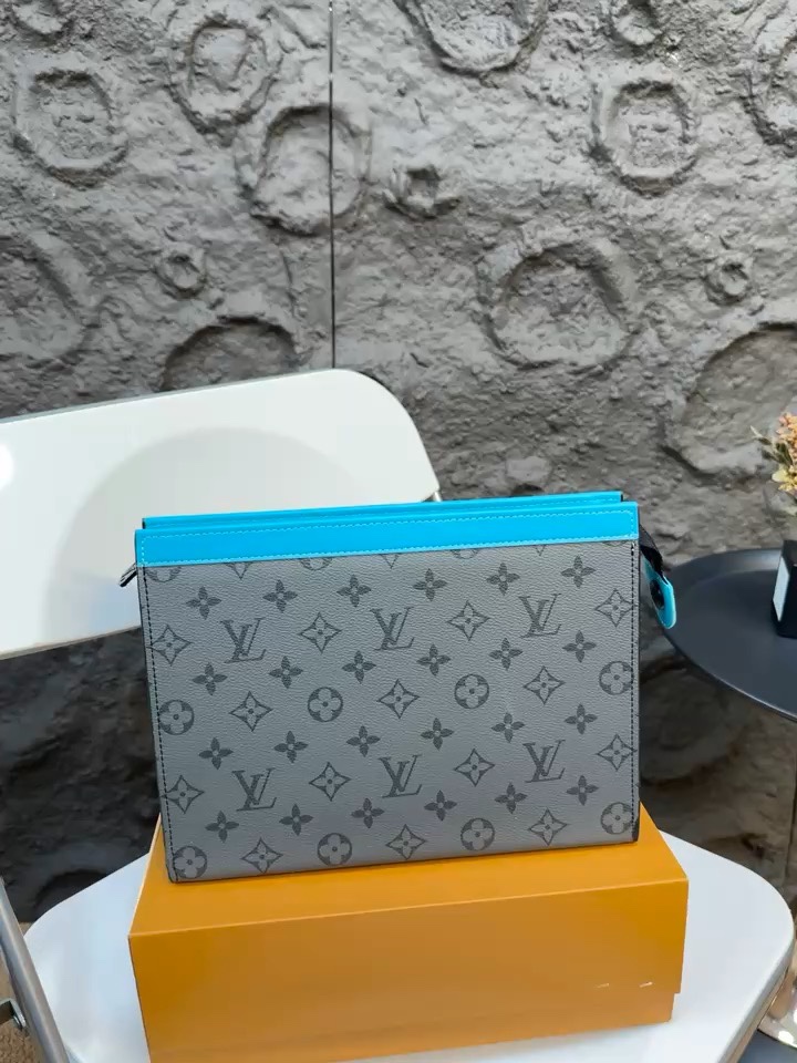 Louis Vuitton Tassen Clutches Schoudertas Blauw Grijs Mannen Monogram Eclipse Canvas Onderarm