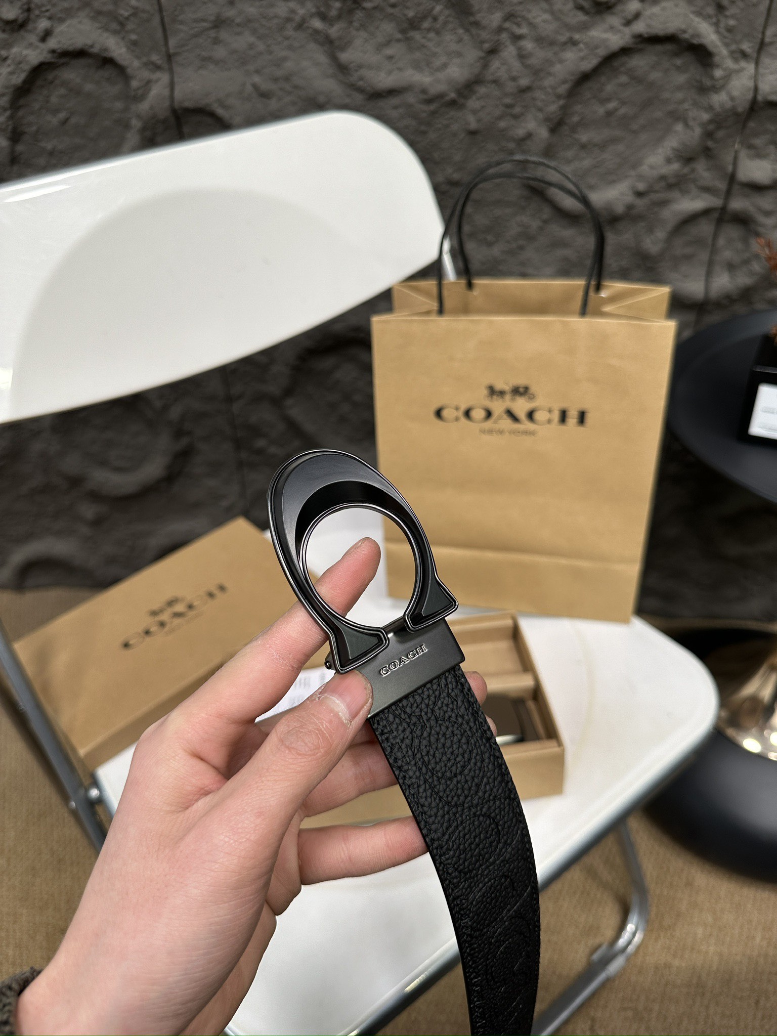 Coach Reversible Leather Belt Set with Two Buckles, Gift Box Included 10 i1735136902 7305 2