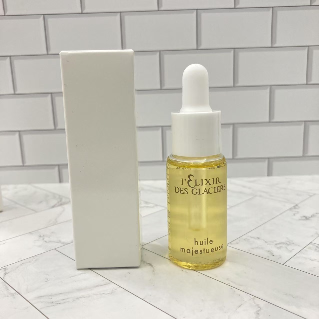 20！（nota del pedido: aceite esencial de Valmont) Aceite esencial Valmont L'Elixir des Glacons 20ml, con caja, 200 unida…
