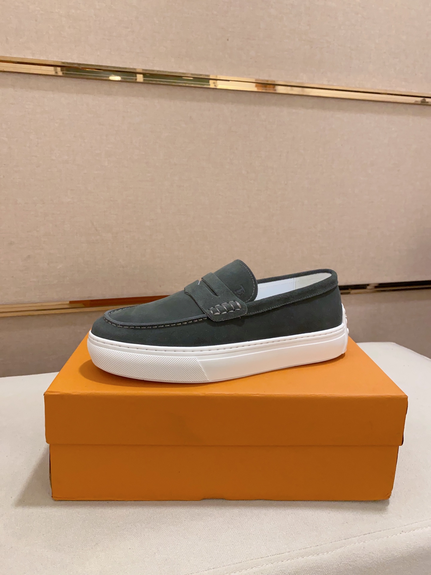 Precio de fábrica 240Tods Tods zapatos de los hombres contador de bienes originales! La mejor marca 