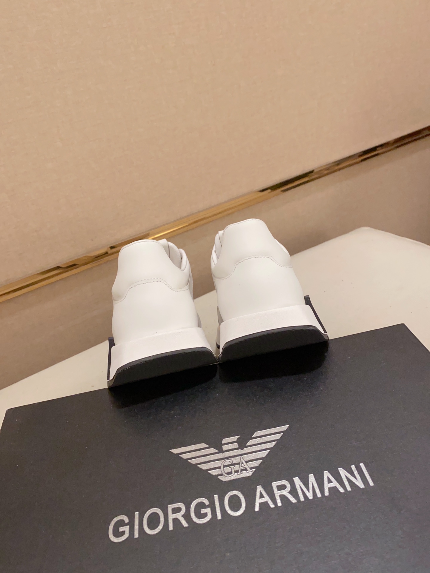Factory Precio: 250Armani (Armani) sitio web oficial sincronizado con los últimos modelos de la part