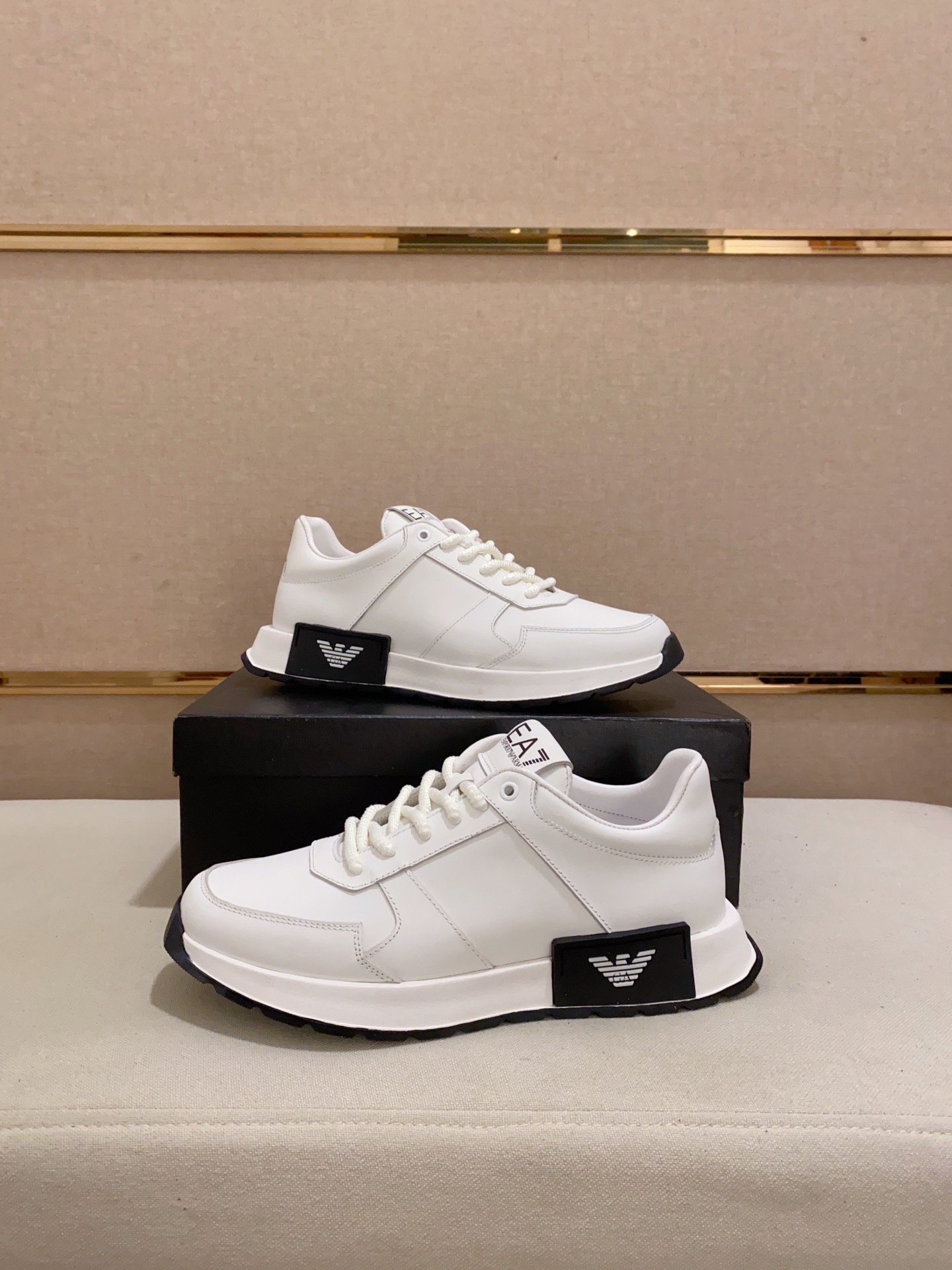 Factory Precio: 250Armani (Armani) sitio web oficial sincronizado con los últimos modelos de la part