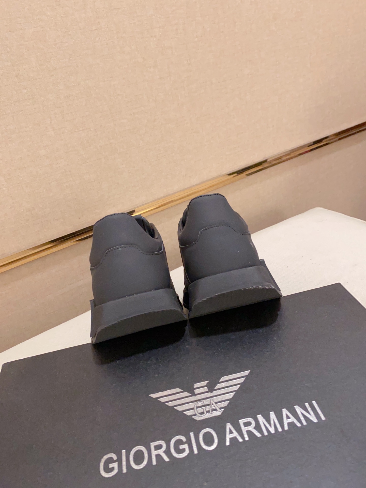 Factory Precio: 250Armani (Armani) sitio web oficial sincronizado con los últimos modelos de la part