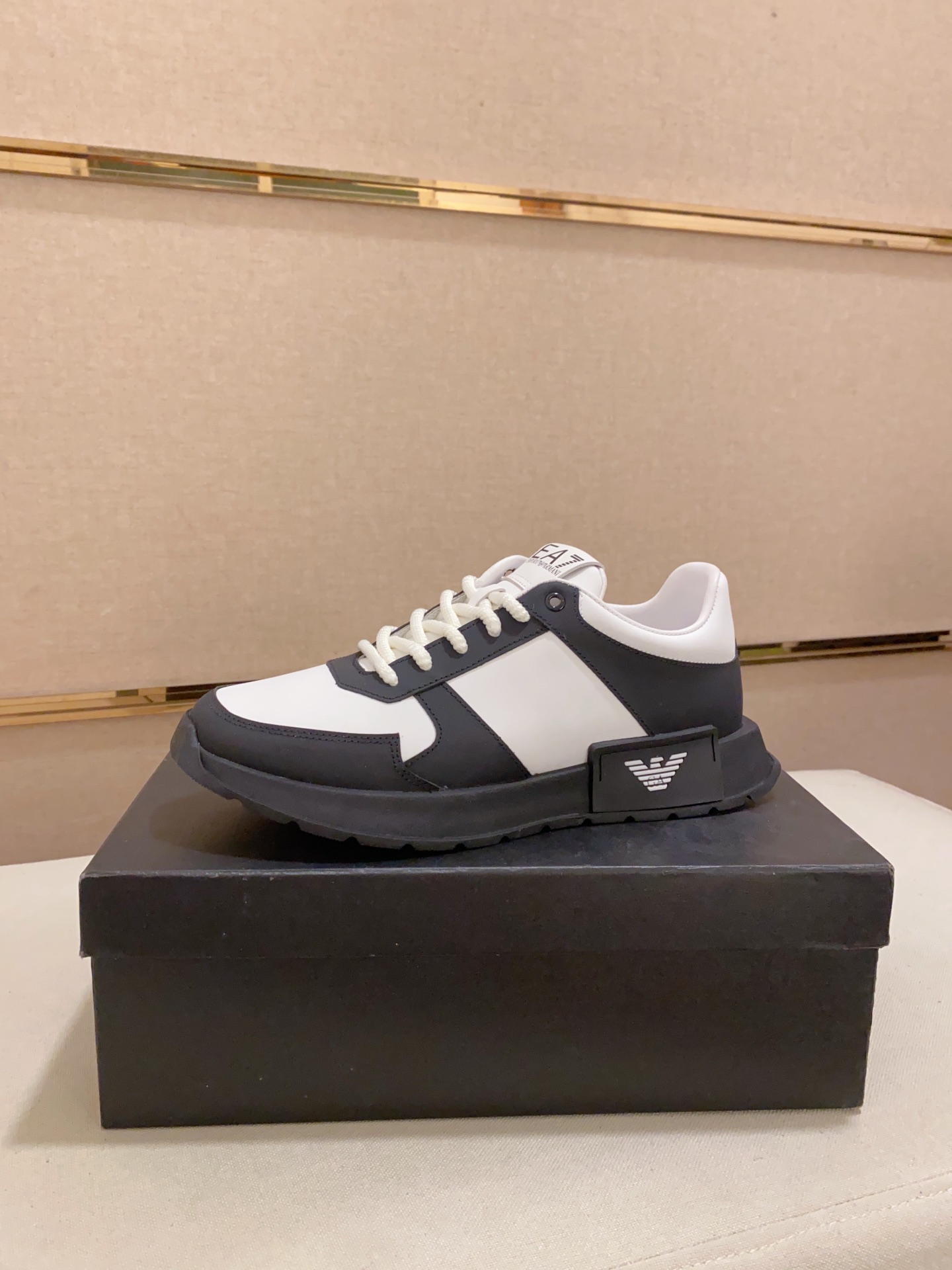 Factory Precio: 250Armani (Armani) sitio web oficial sincronizado con los últimos modelos de la part