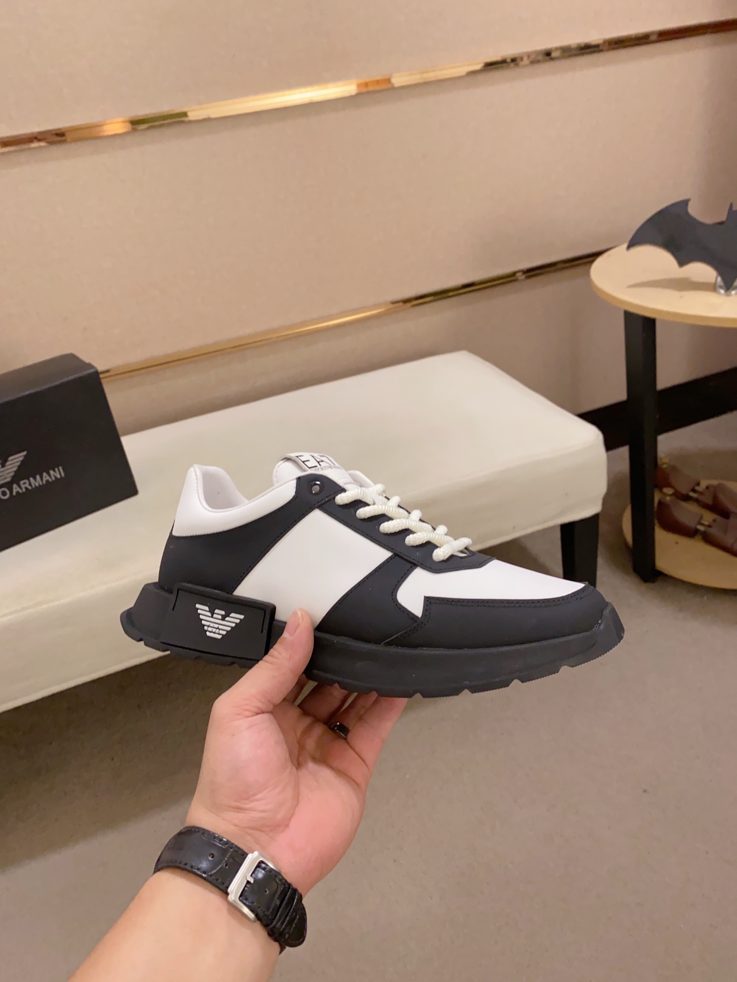 Factory Precio: 250Armani (Armani) sitio web oficial sincronizado con los últimos modelos de la part