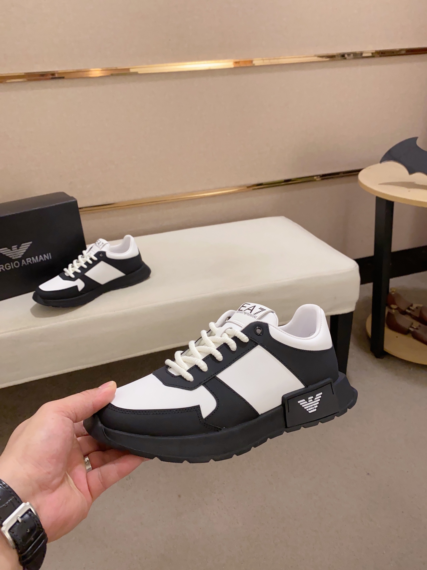 Factory Precio: 250Armani (Armani) sitio web oficial sincronizado con los últimos modelos de la part