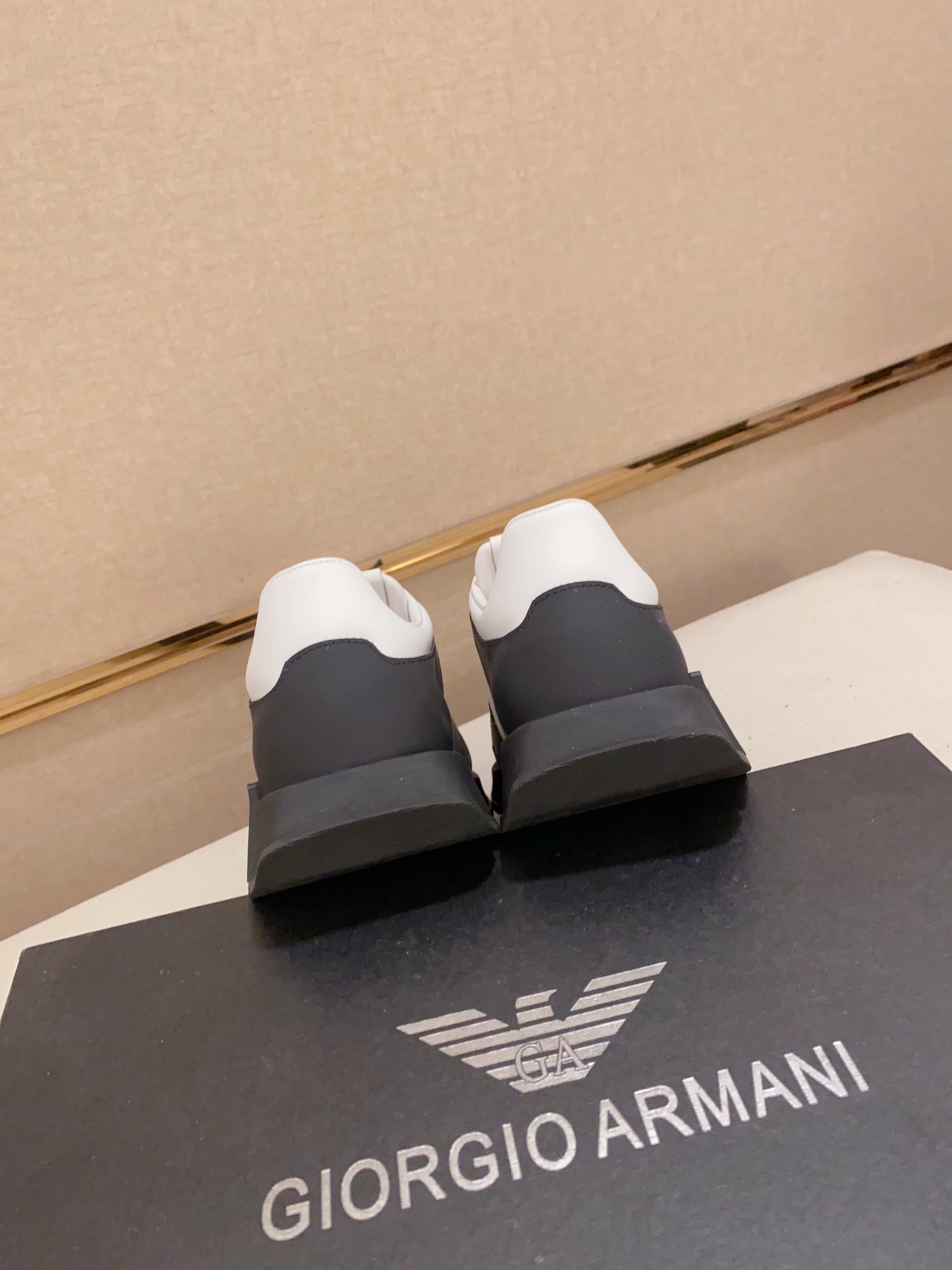 Factory Precio: 250Armani (Armani) sitio web oficial sincronizado con los últimos modelos de la part