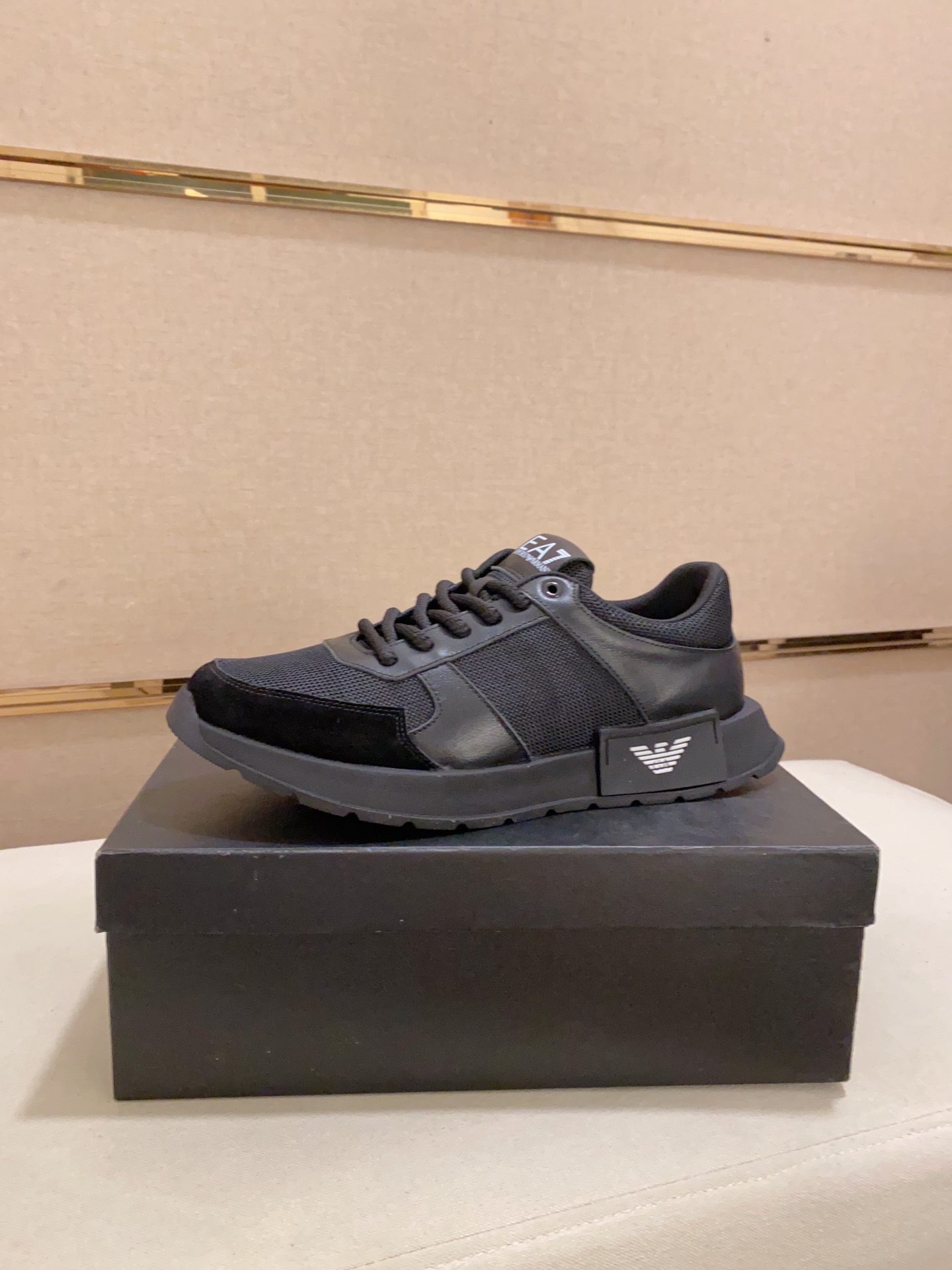Factory Precio: 230Armani (Armani) sitio web oficial sincronizado con los últimos modelos de la part