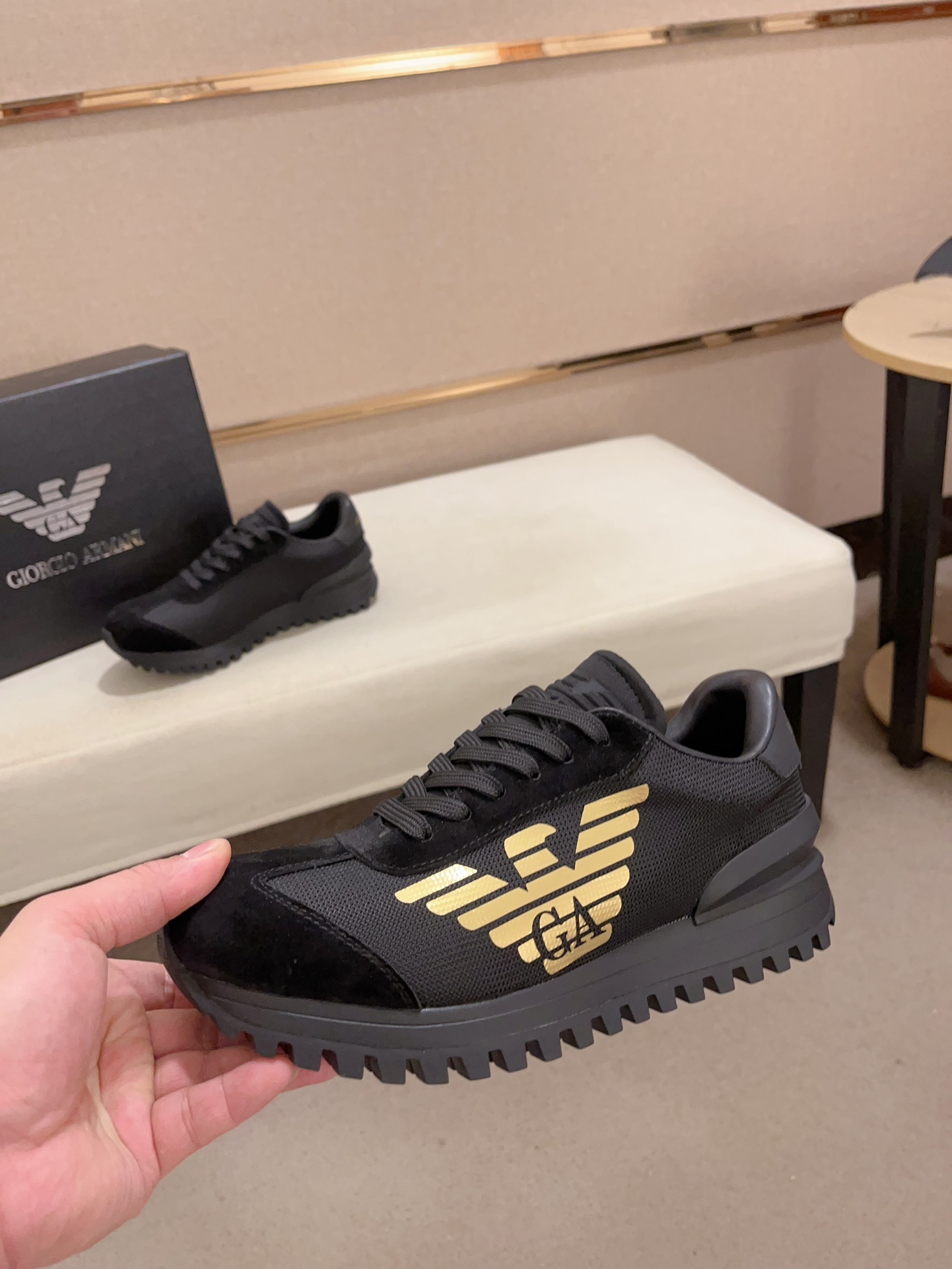 Precio de fábrica: 280Armani (Armani) sitio web oficial sincronizado con los últimos modelos de la p