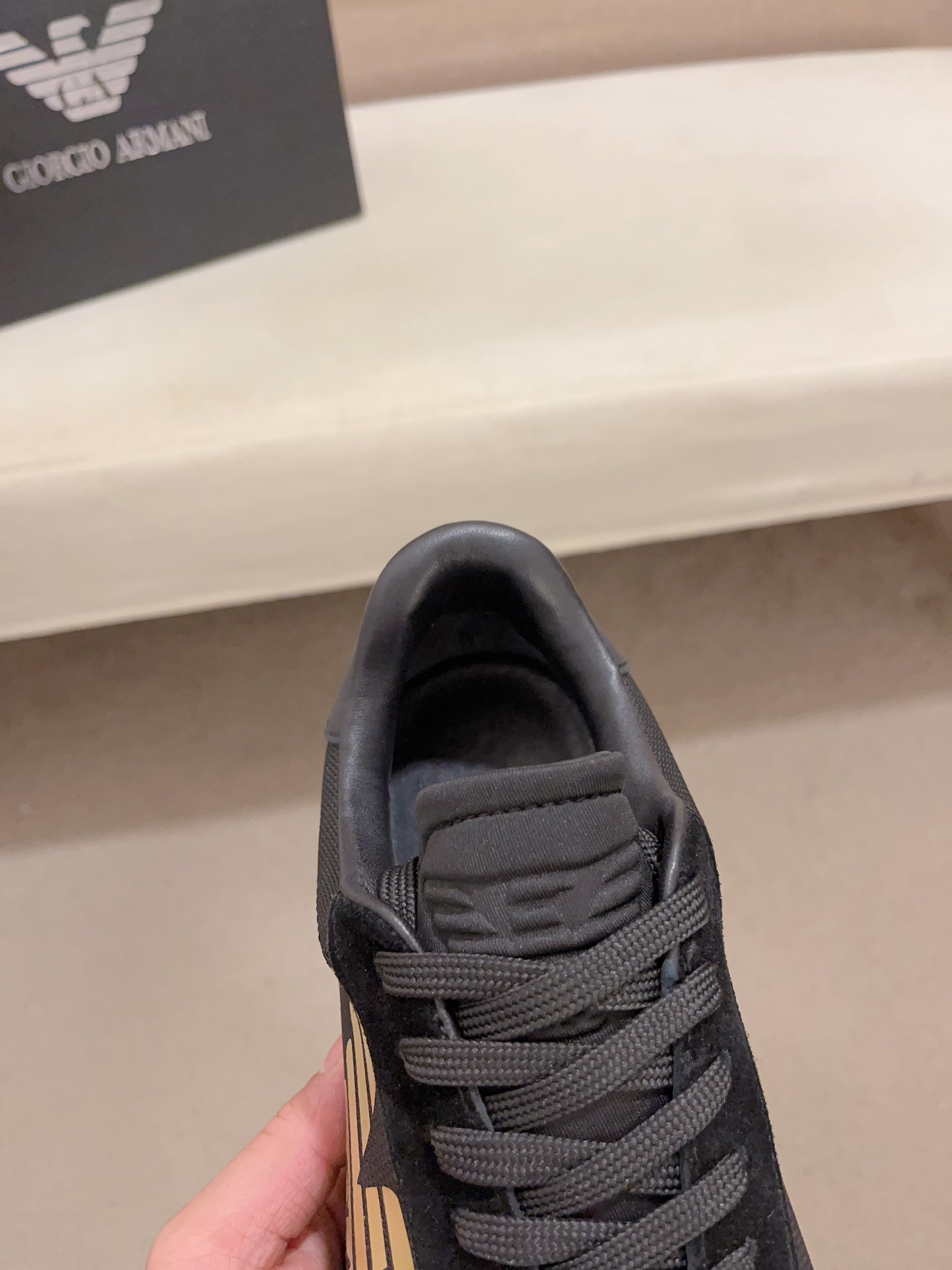 Precio de fábrica: 280Armani (Armani) sitio web oficial sincronizado con los últimos modelos de la p