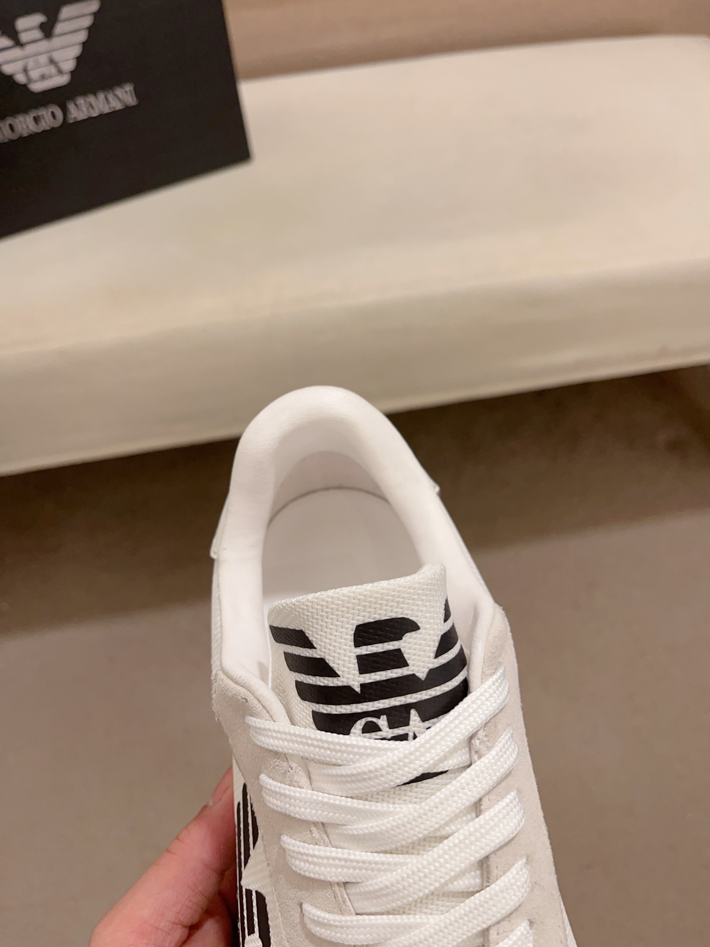Precio de fábrica: 280Armani (Armani) sitio web oficial sincronizado con los últimos modelos de la p