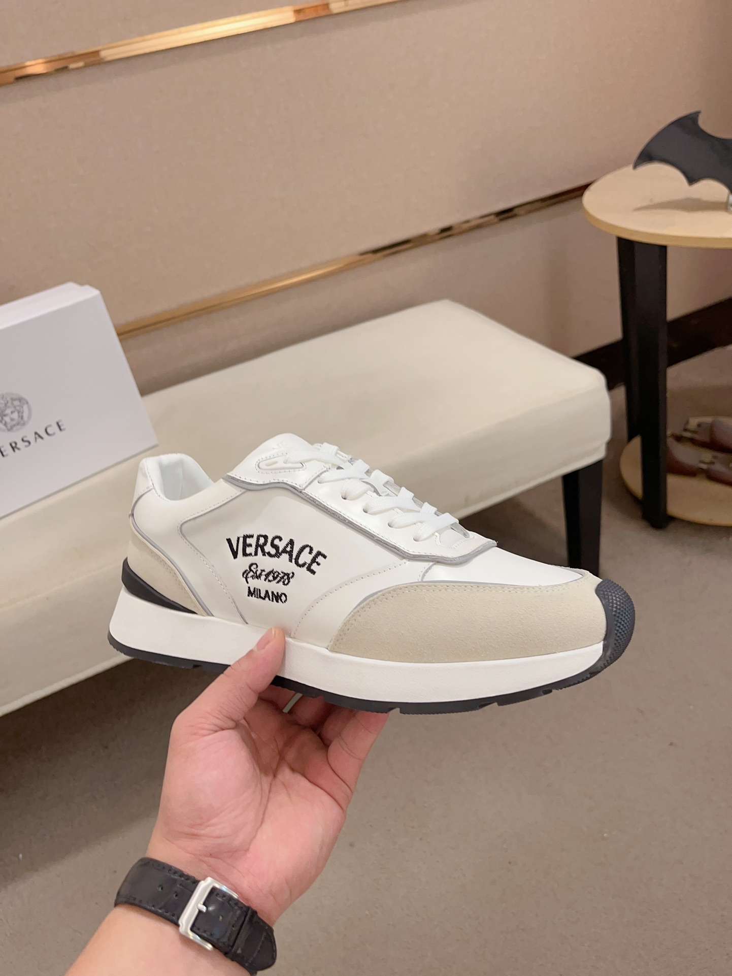 Factory precio Nuevo Versace (Versace) superior importado capa de cabeza de piel de vaca forro de pi