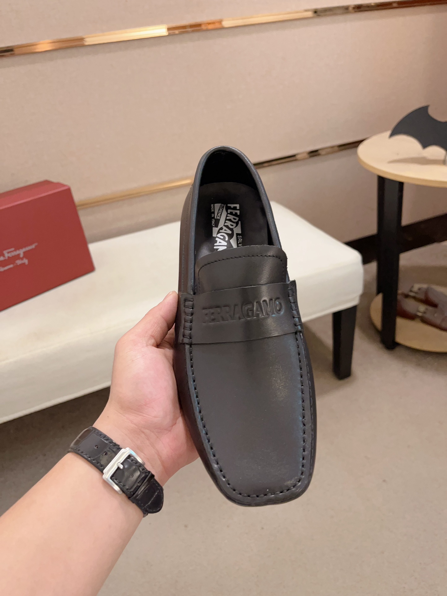 precio de fábrica: alta versión de Ferragamo (ferragamo) de calidad! ¡Exclusivos modelos explosivos 