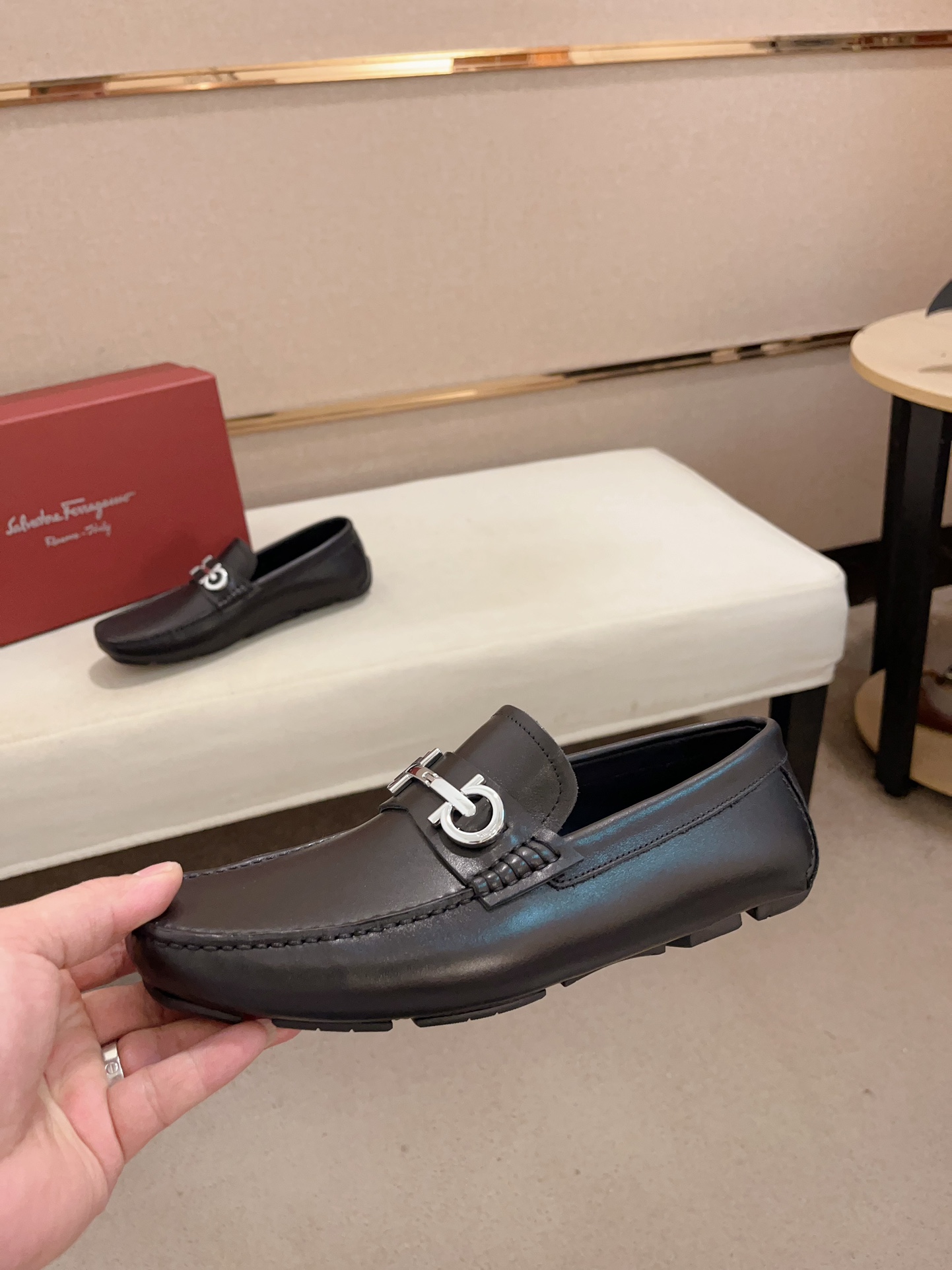 precio de fábrica: alta versión de Ferragamo (ferragamo) de calidad! ¡Exclusivos modelos explosivos 