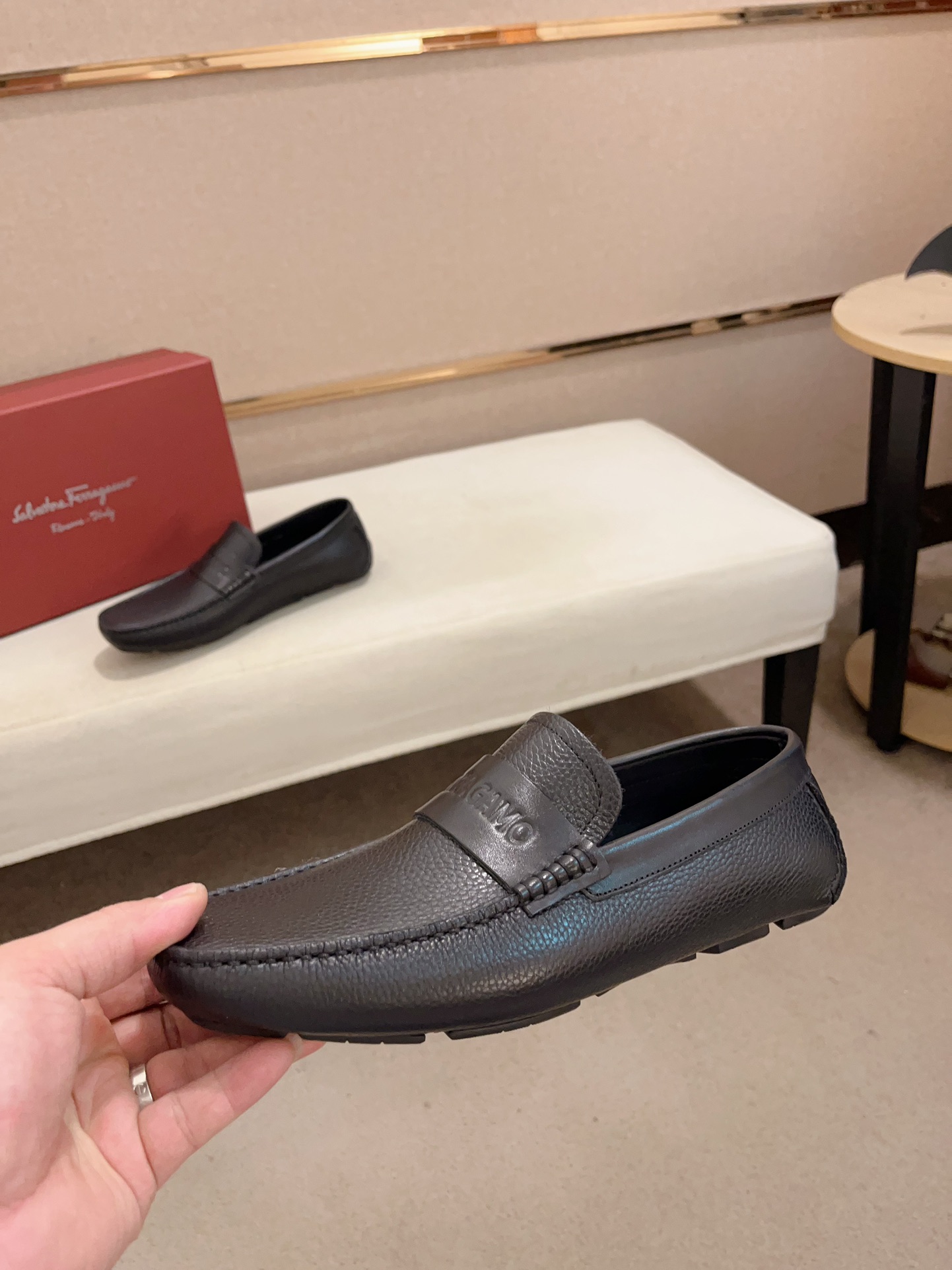 precio de fábrica: alta versión de Ferragamo (ferragamo) de calidad! ¡Exclusivos modelos explosivos 