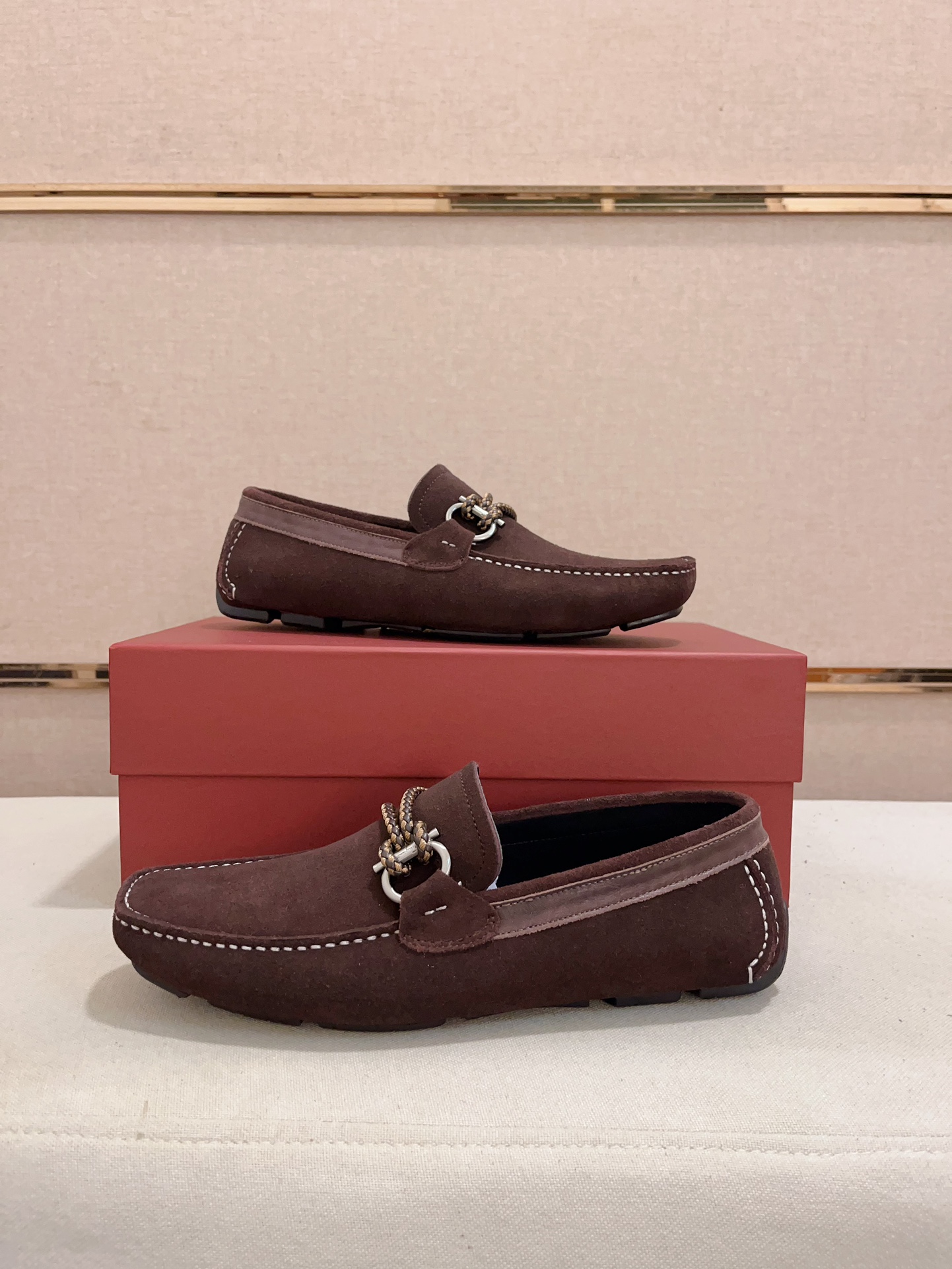 precio de fábrica: alta versión de Ferragamo (ferragamo) de calidad! ¡Exclusivos modelos explosivos 