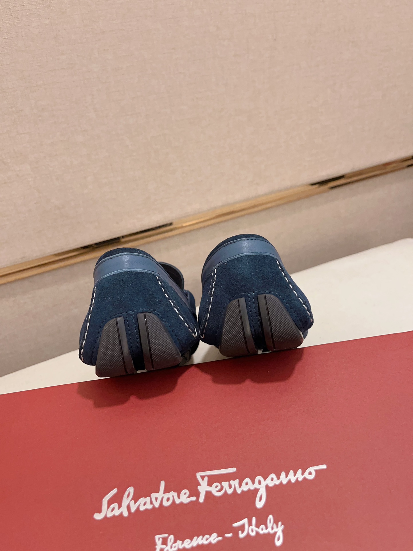 precio de fábrica: alta versión de Ferragamo (ferragamo) de calidad! ¡Exclusivos modelos explosivos 