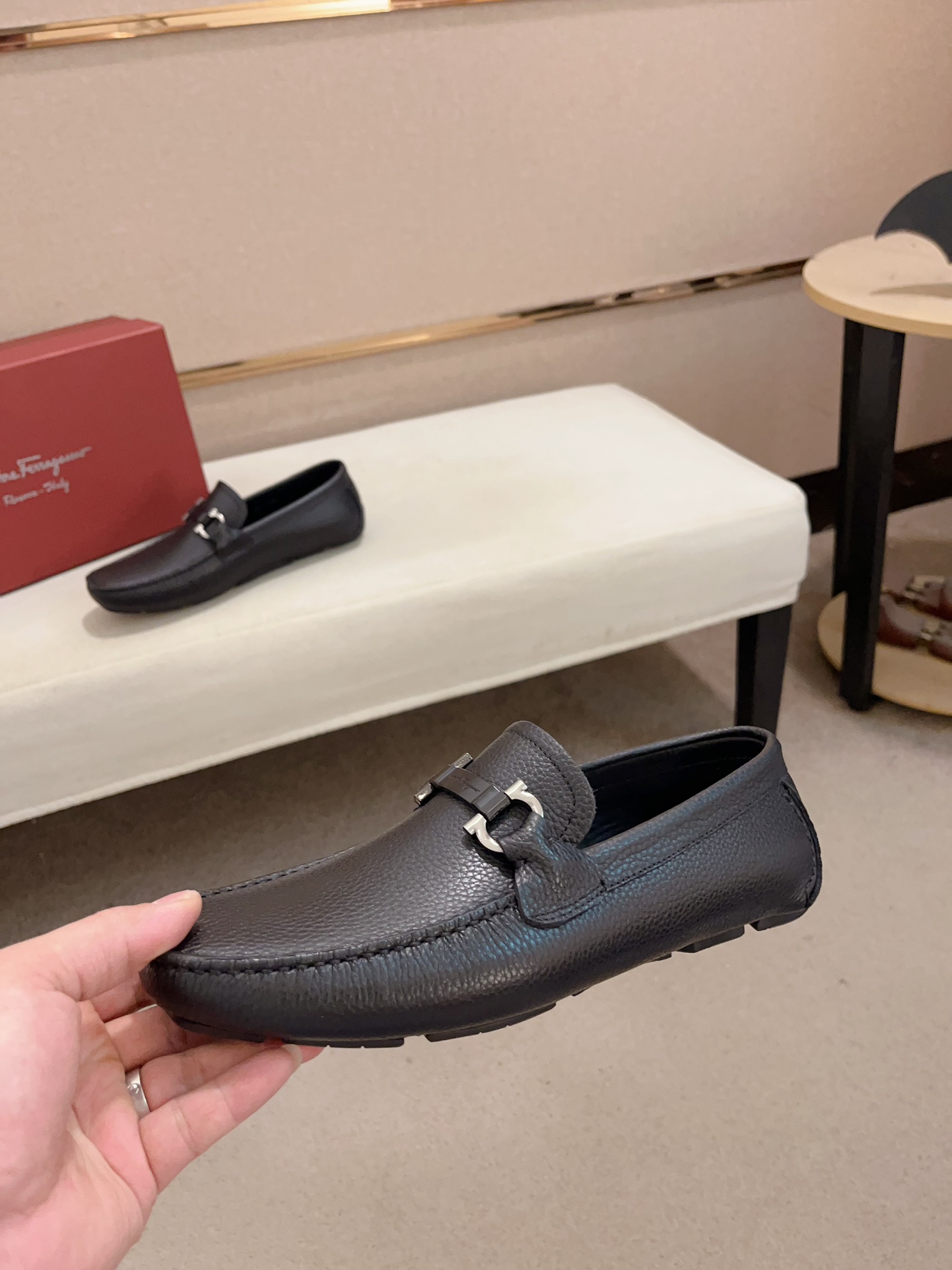 precio de fábrica: alta versión de Ferragamo (ferragamo) de calidad! ¡Exclusivos modelos explosivos 