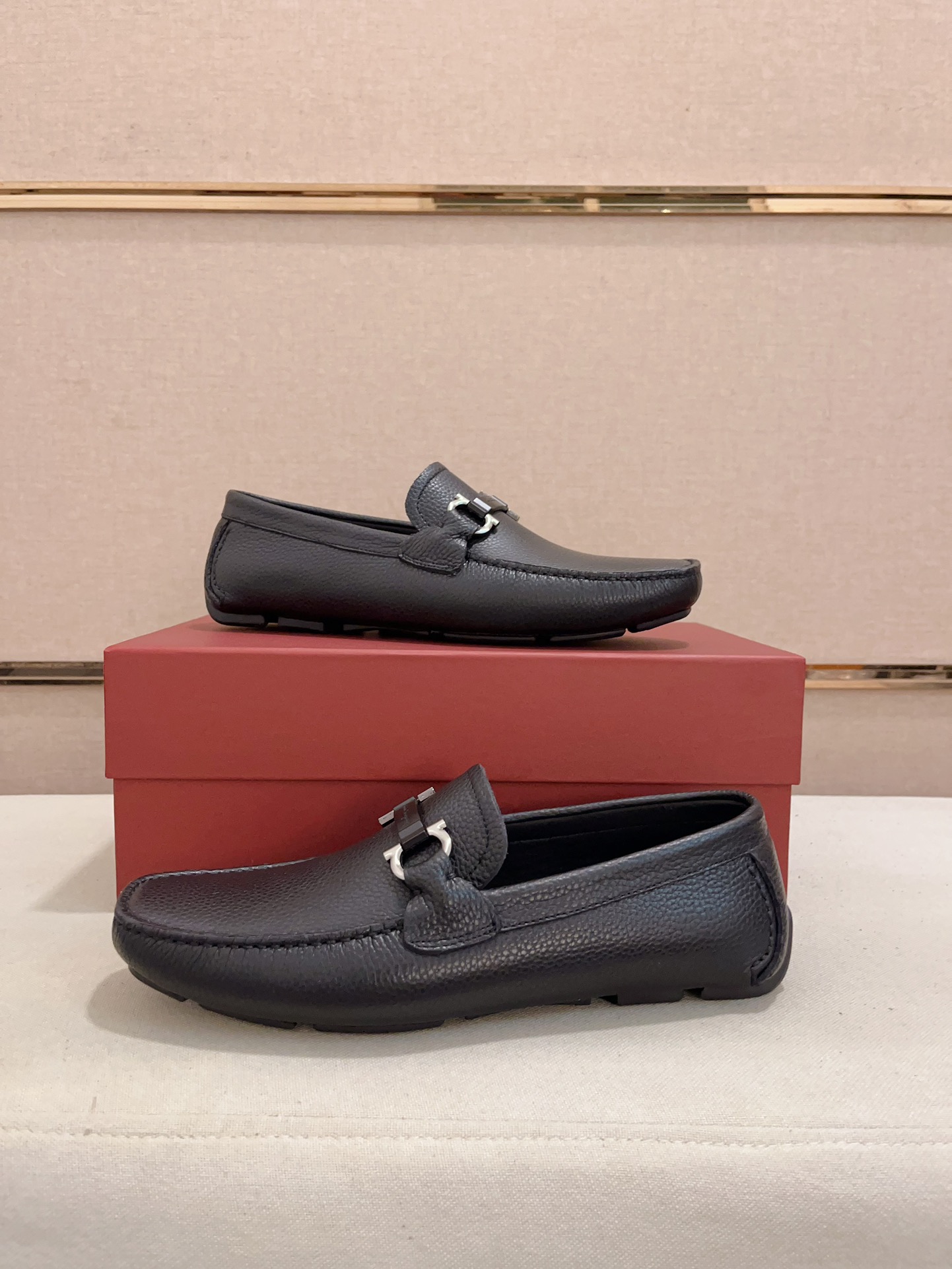precio de fábrica: alta versión de Ferragamo (ferragamo) de calidad! ¡Exclusivos modelos explosivos 