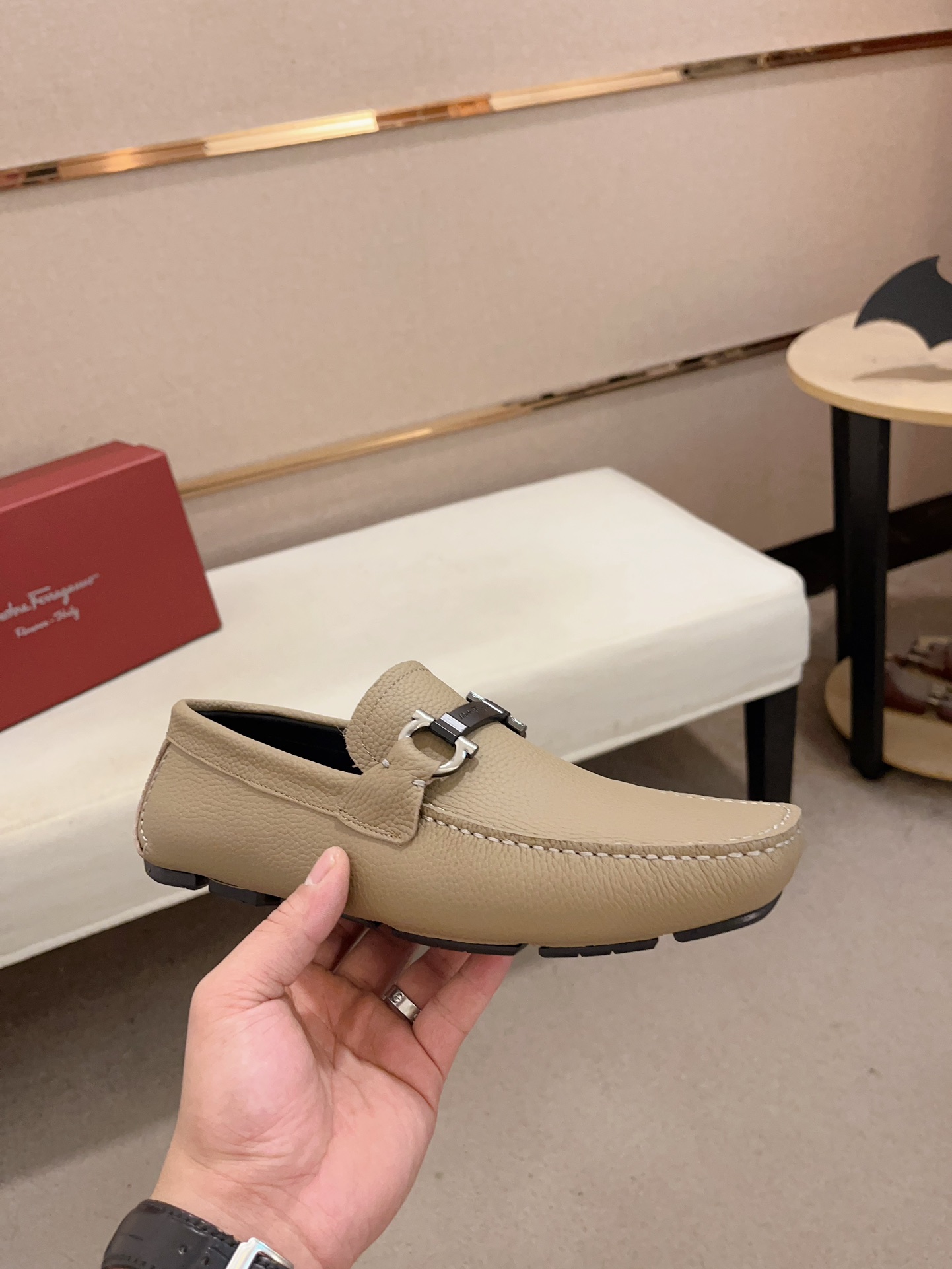 precio de fábrica: alta versión de Ferragamo (ferragamo) de calidad! ¡Exclusivos modelos explosivos 