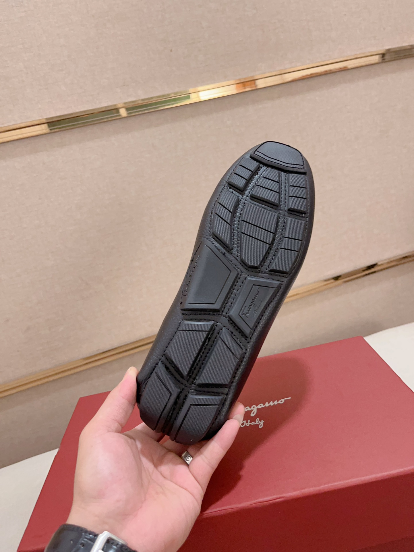 precio de fábrica: alta versión de Ferragamo (ferragamo) de calidad! ¡Exclusivos modelos explosivos 