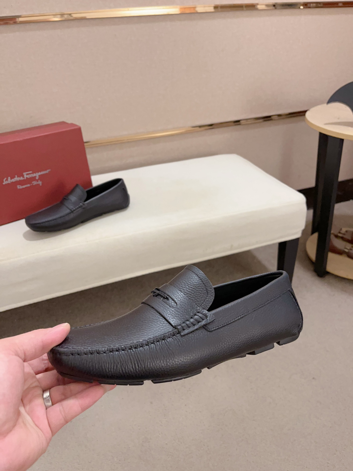 precio de fábrica: alta versión de Ferragamo (ferragamo) de calidad! ¡Exclusivos modelos explosivos 