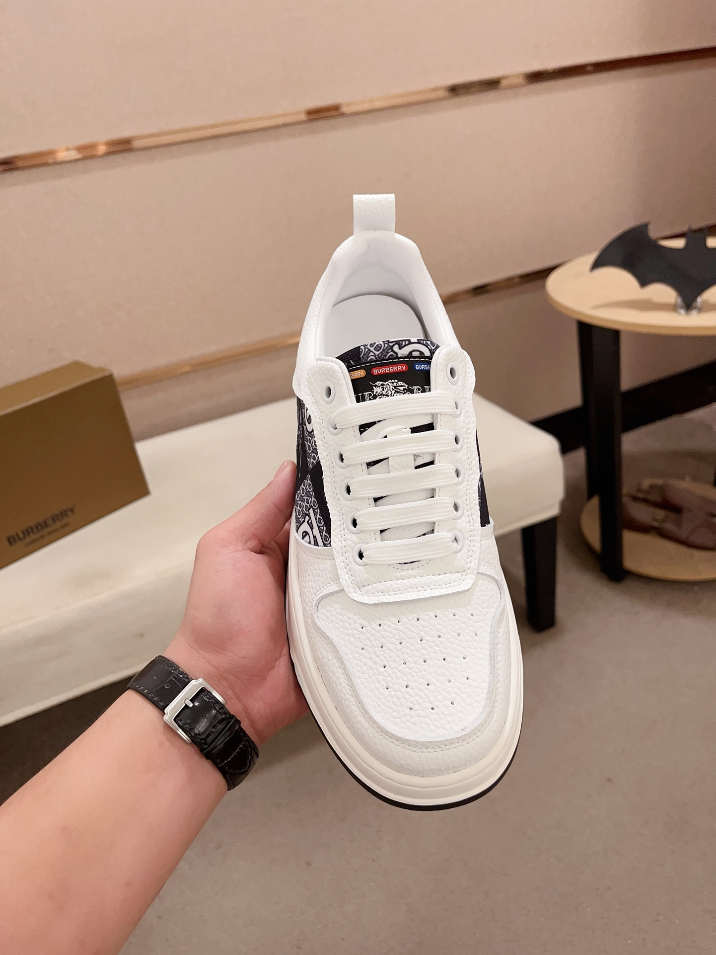 Burberry Men's White Leather Sneakers with Check Pattern - Italian Craft 3 i1721919875 2185 2