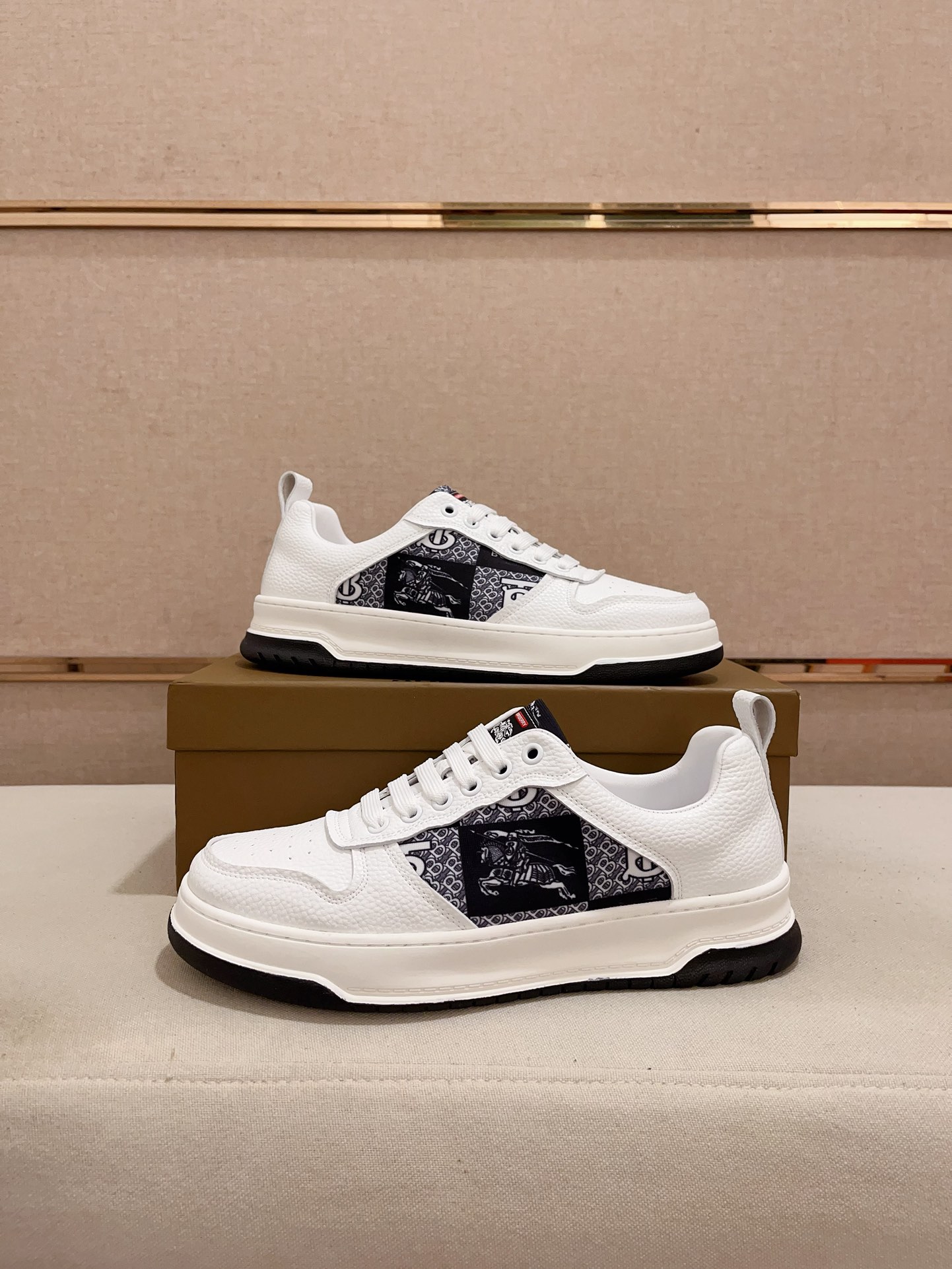 Burberry Men's White Leather Sneakers with Check Pattern - Italian Craft 8 i1721919875 3912 6