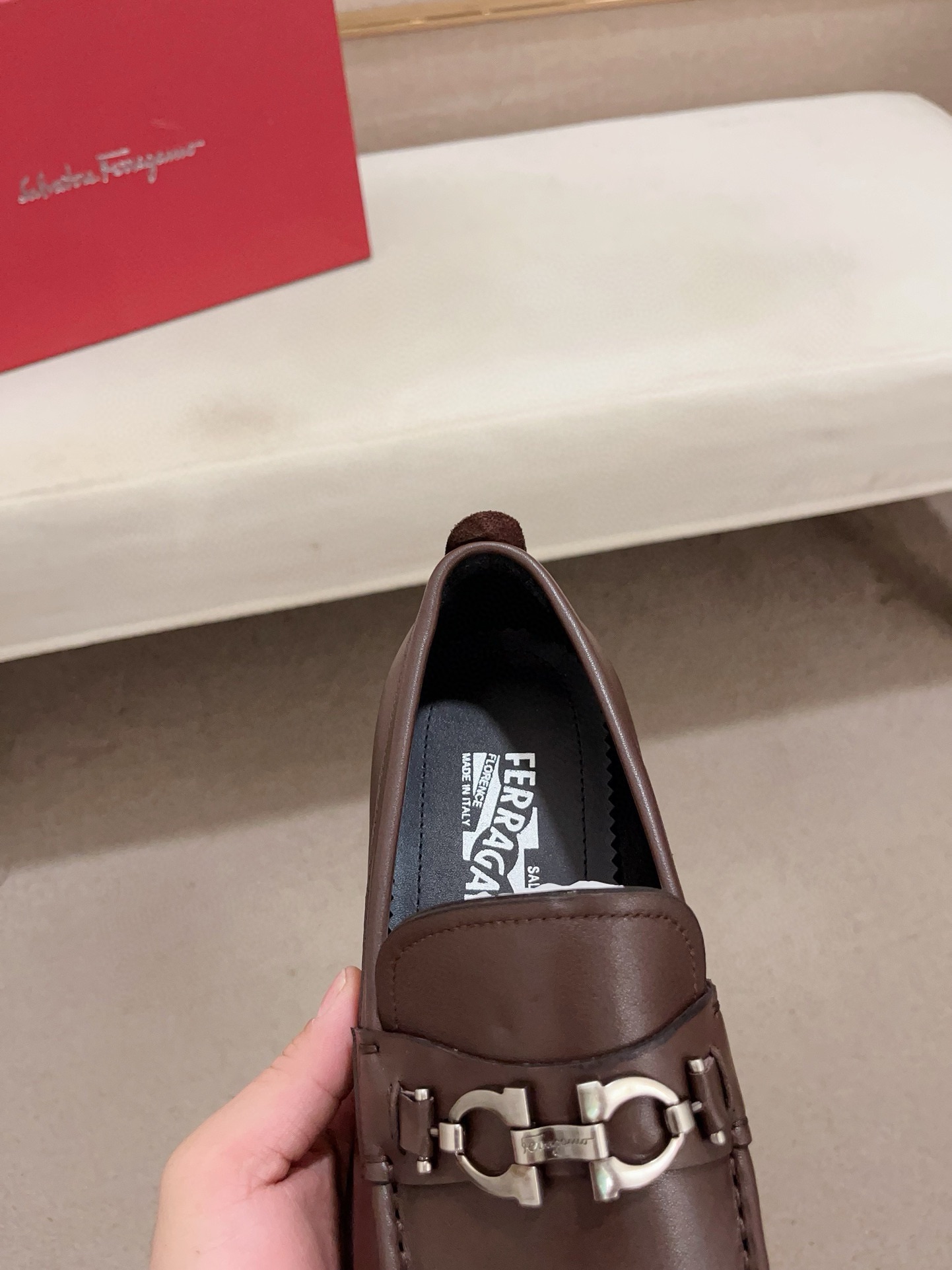 Ferragamo Men's Leather Loafers - Luxurious Comfort, Handmade Shoes 7 i1730777182 4999 5