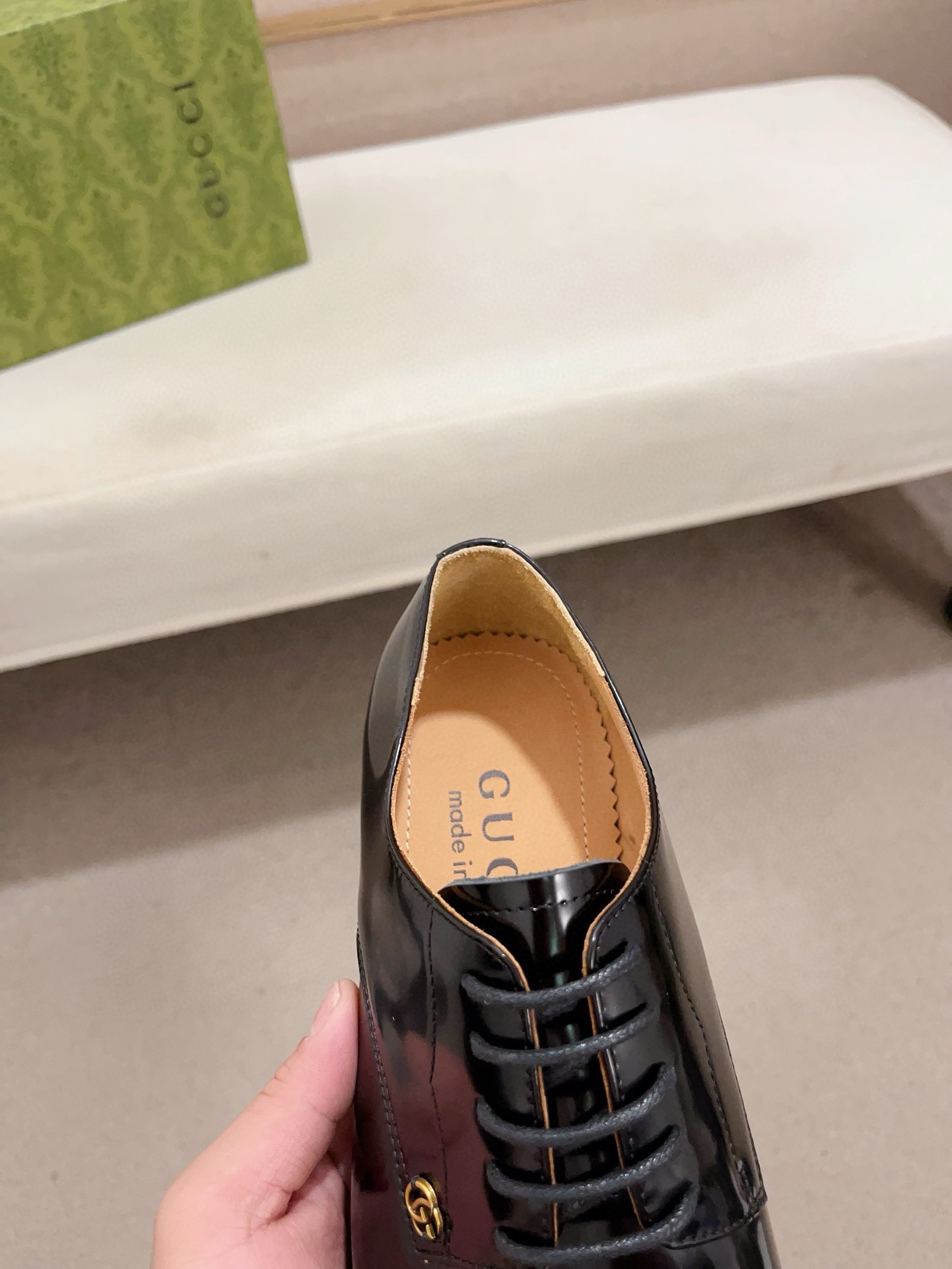 Gucci Style Leather Men's Shoes style reference detail image 6 from source 781391