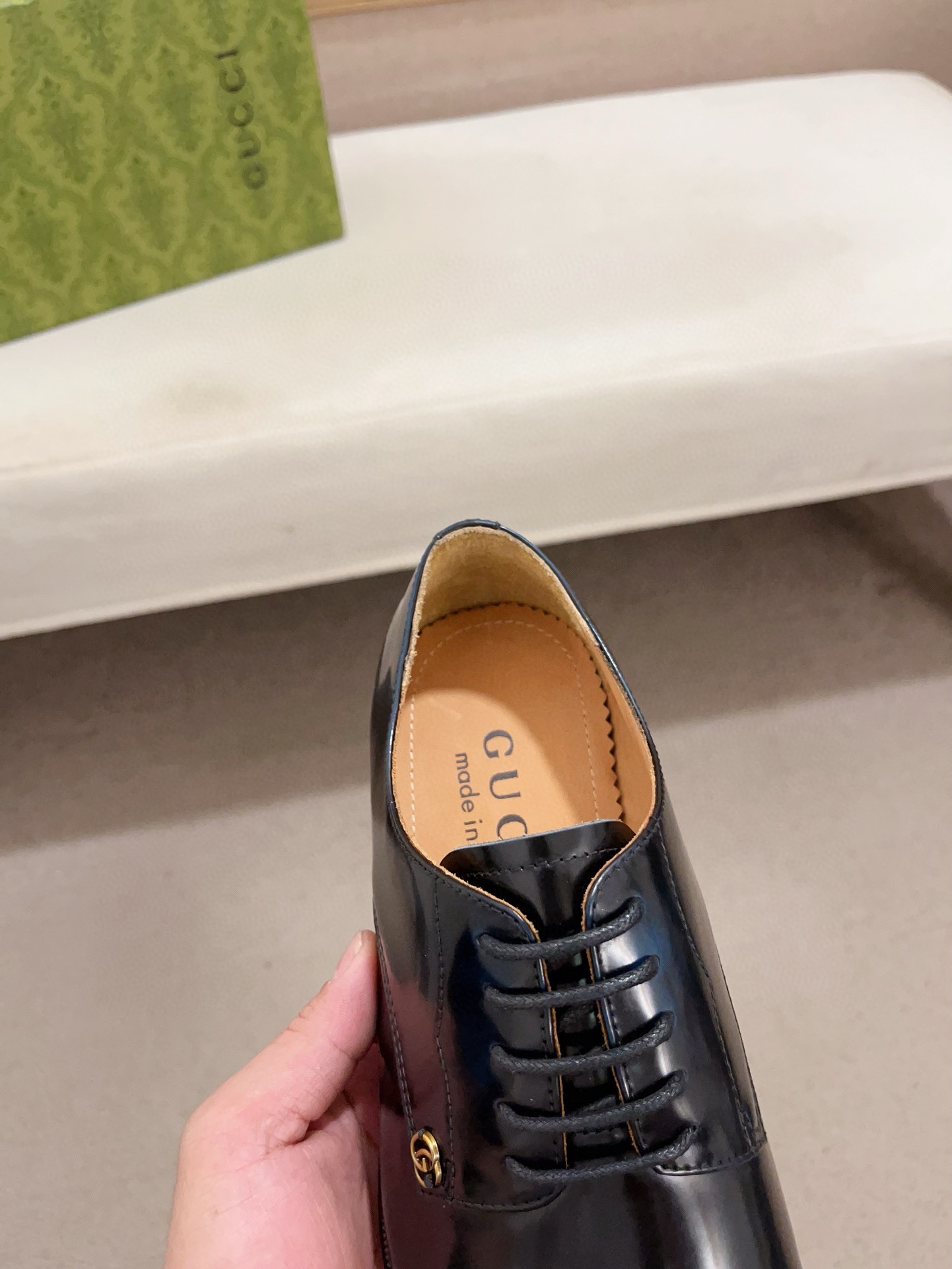 Gucci Style Leather Men's Shoes style reference detail image 6 from source 781392