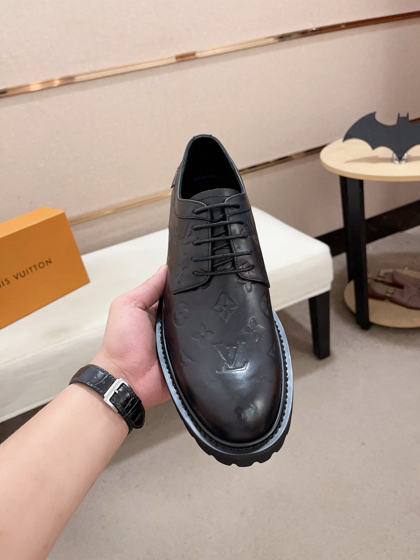 Louis Vuitton Men's Leather Oxford Dress Shoes, Black, Sizes 38-44 3 i1730777732 1450 6